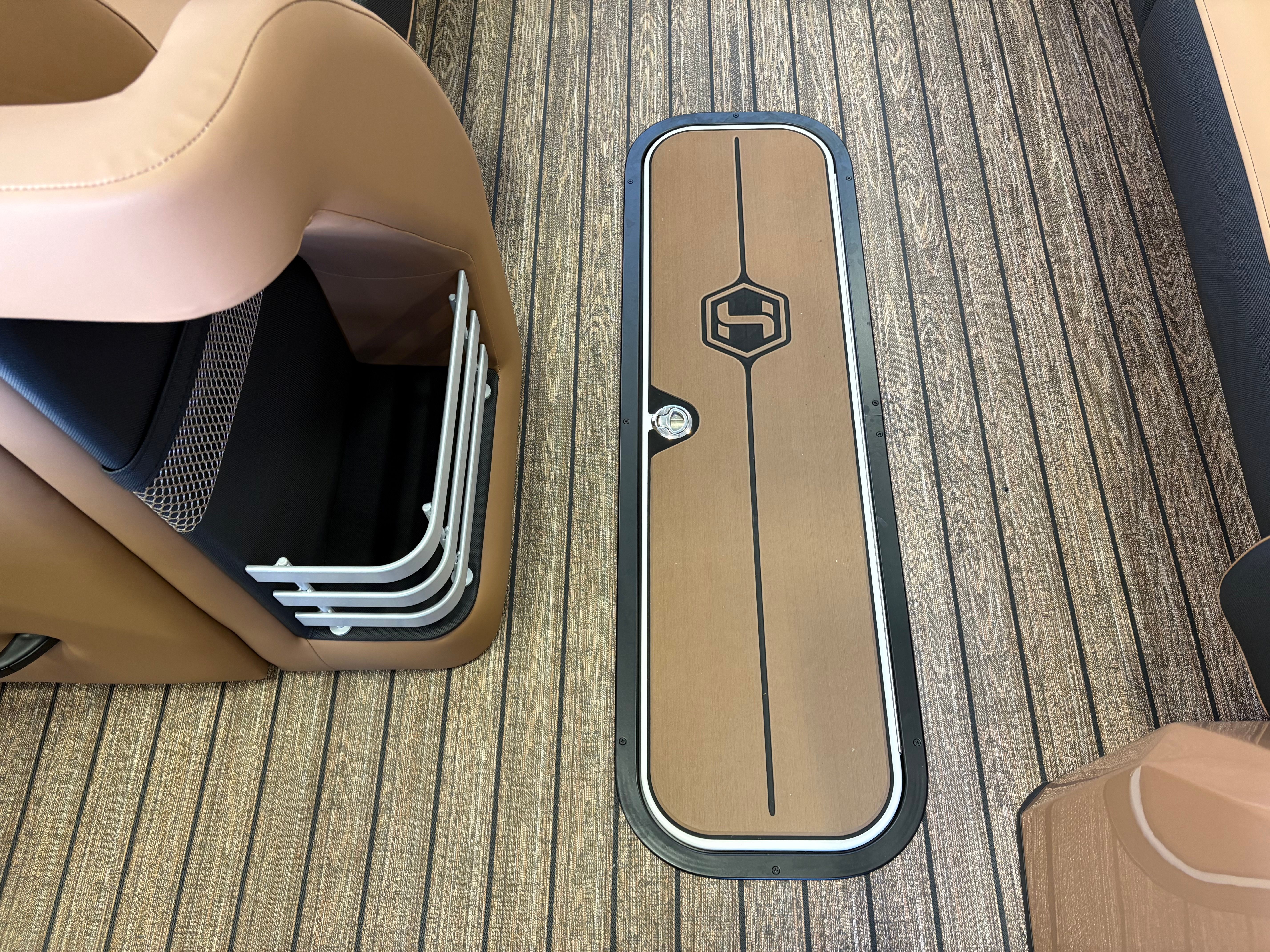 2026 Harris Grand Mariner 250 Image Thumbnail #15