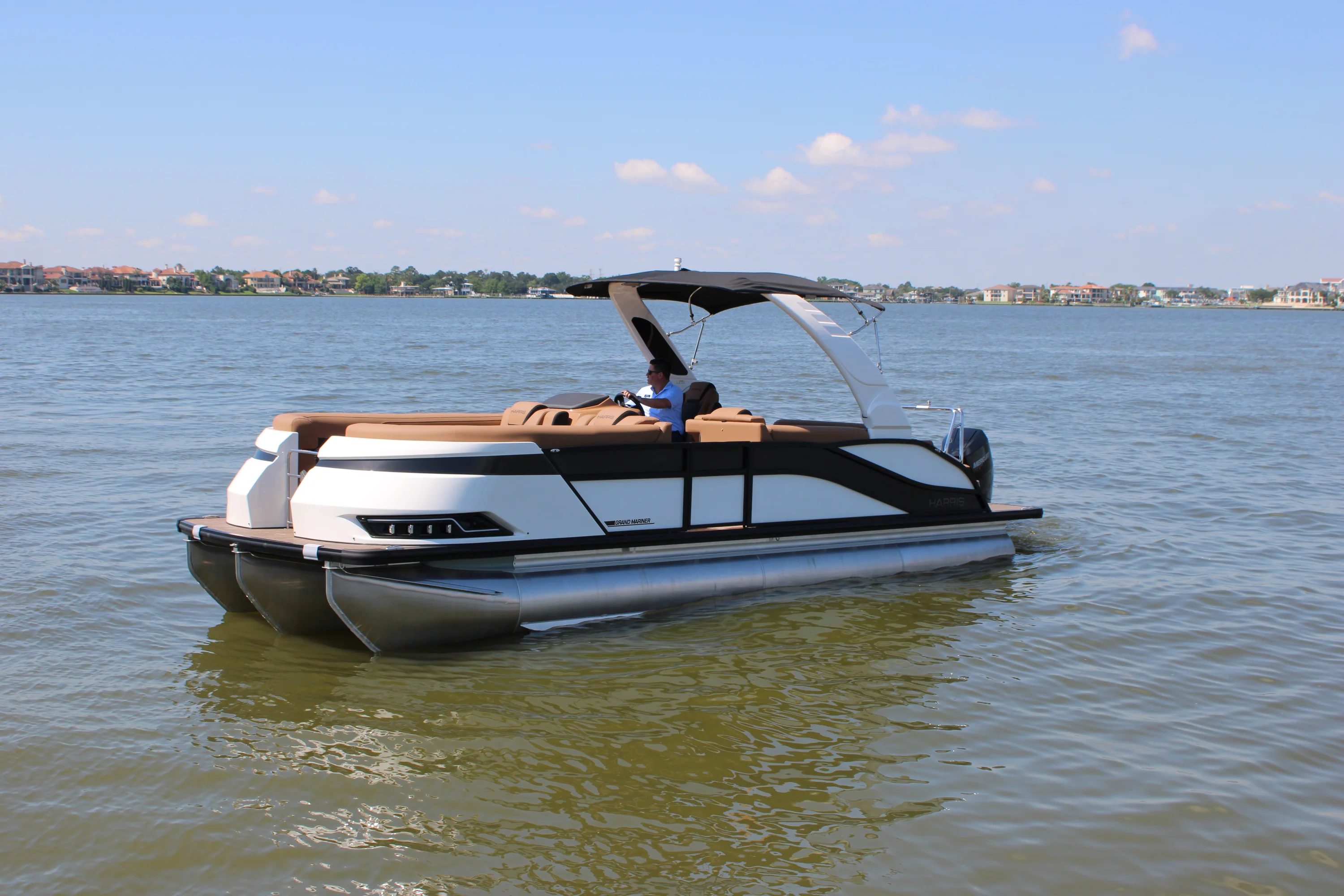 2026 Harris Grand Mariner 250 Image Thumbnail #2