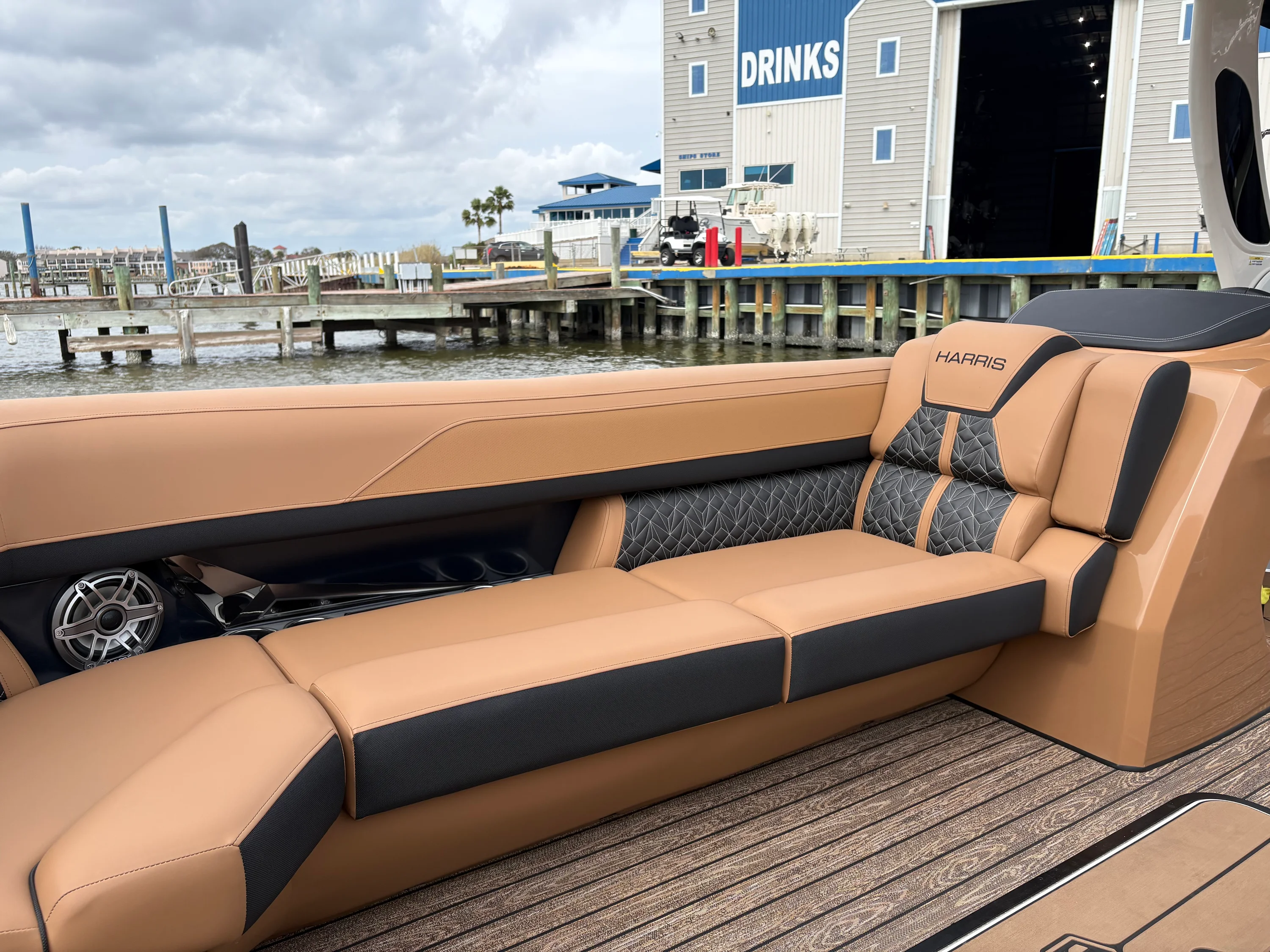 2026 Harris Grand Mariner 250 Image Thumbnail #9