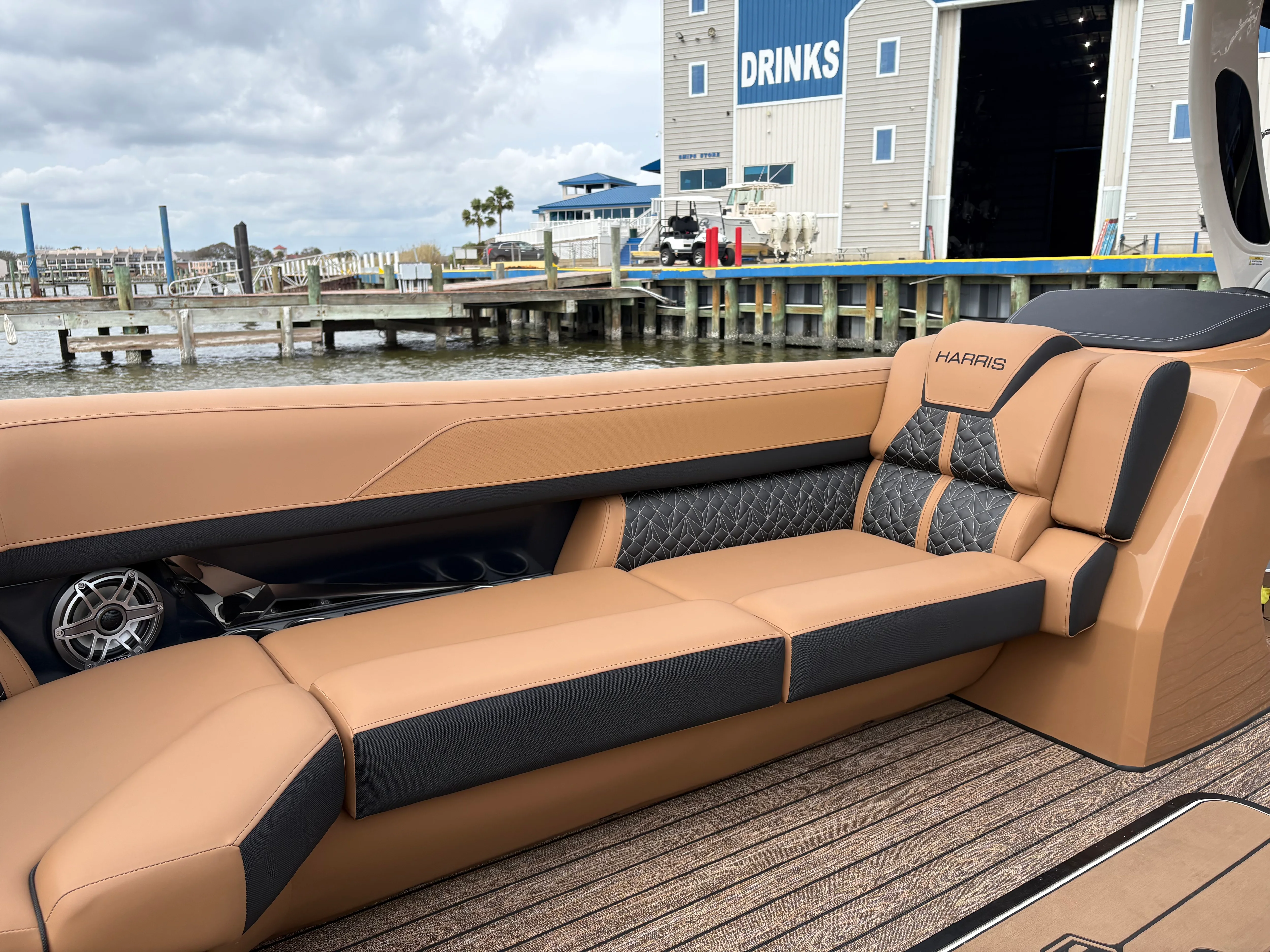 2026 Harris Grand Mariner 250 Image Thumbnail #9