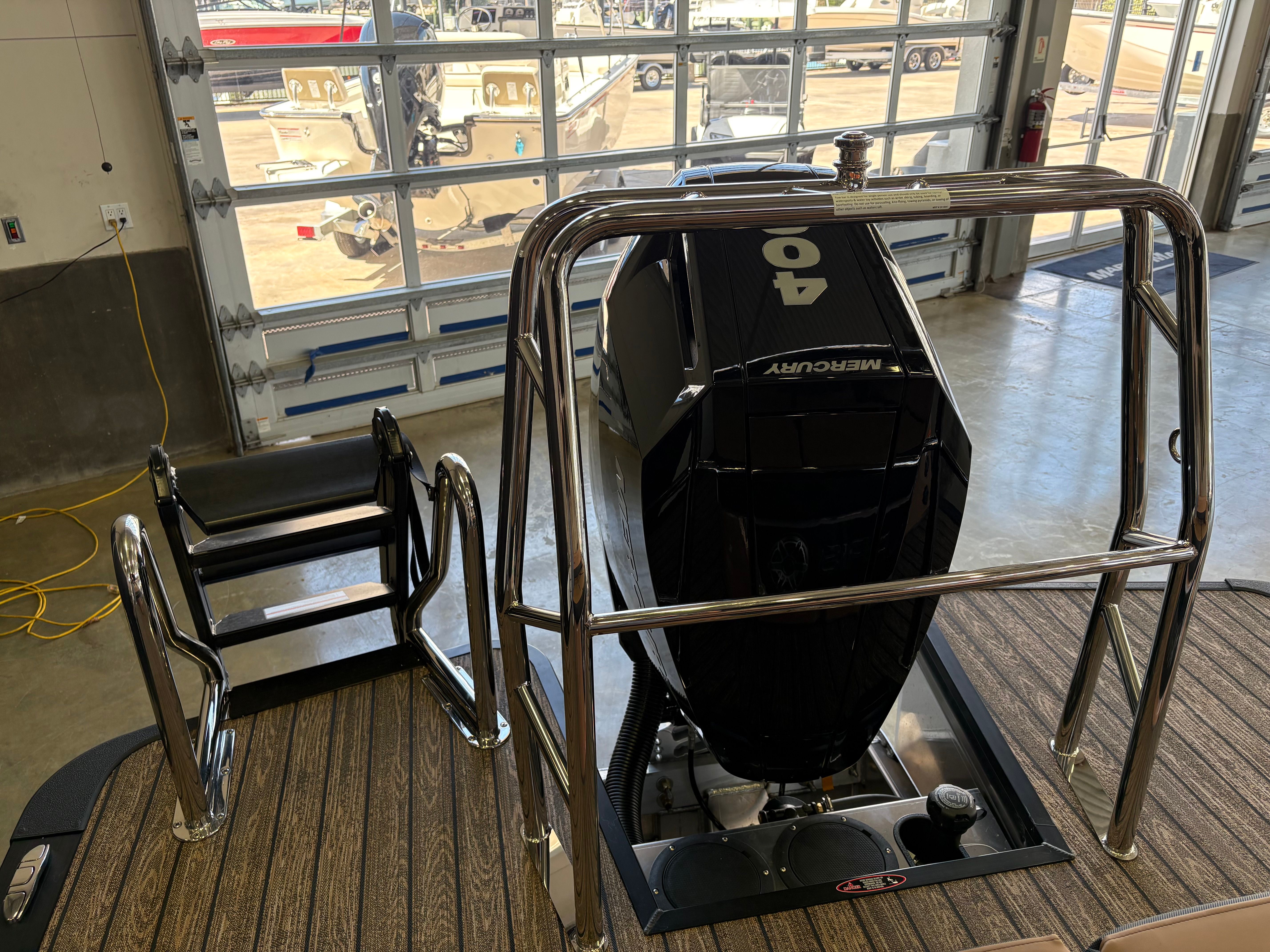 2026 Harris Grand Mariner 250 Image Thumbnail #8