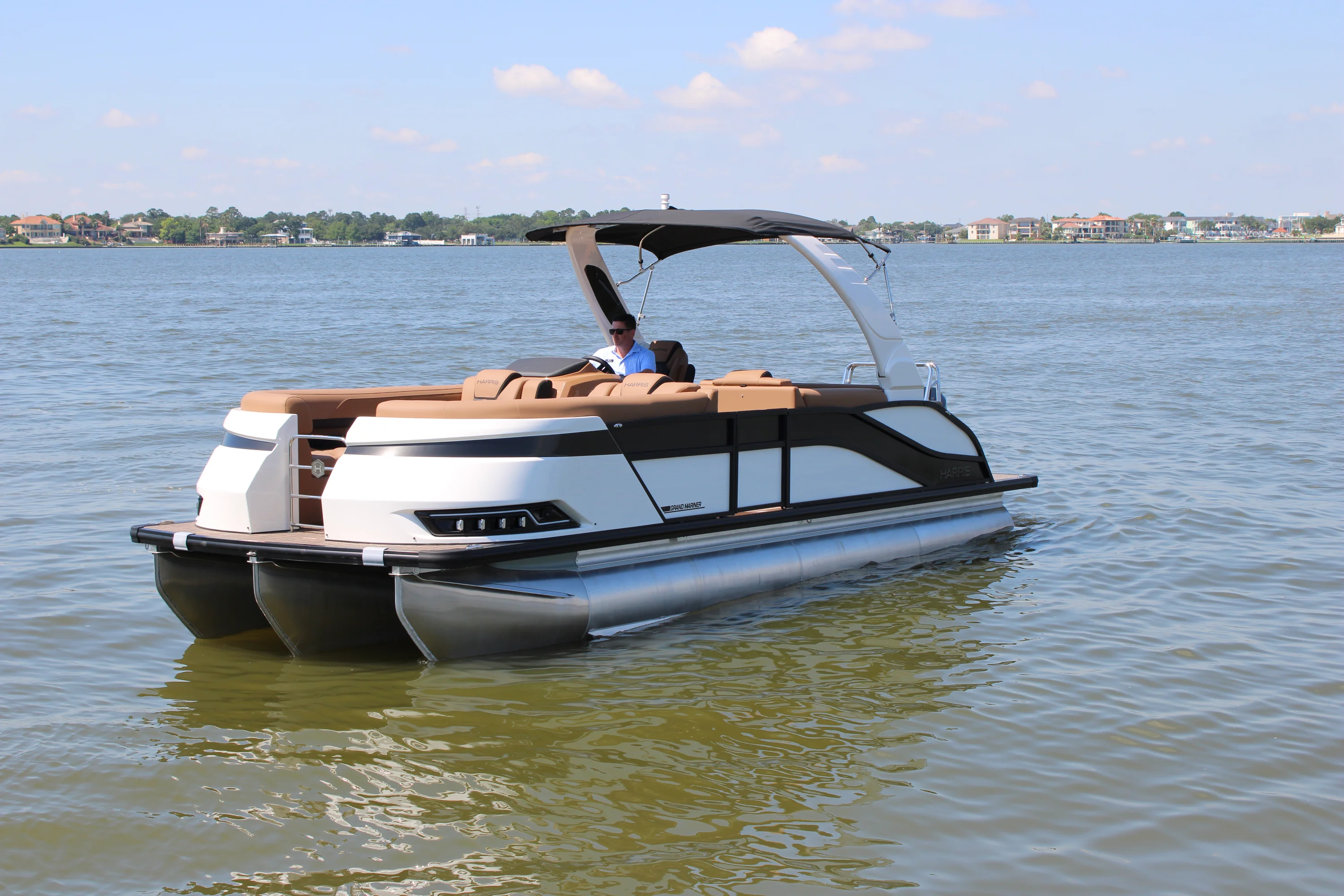 2026 Harris Grand Mariner 250 Image Thumbnail #3