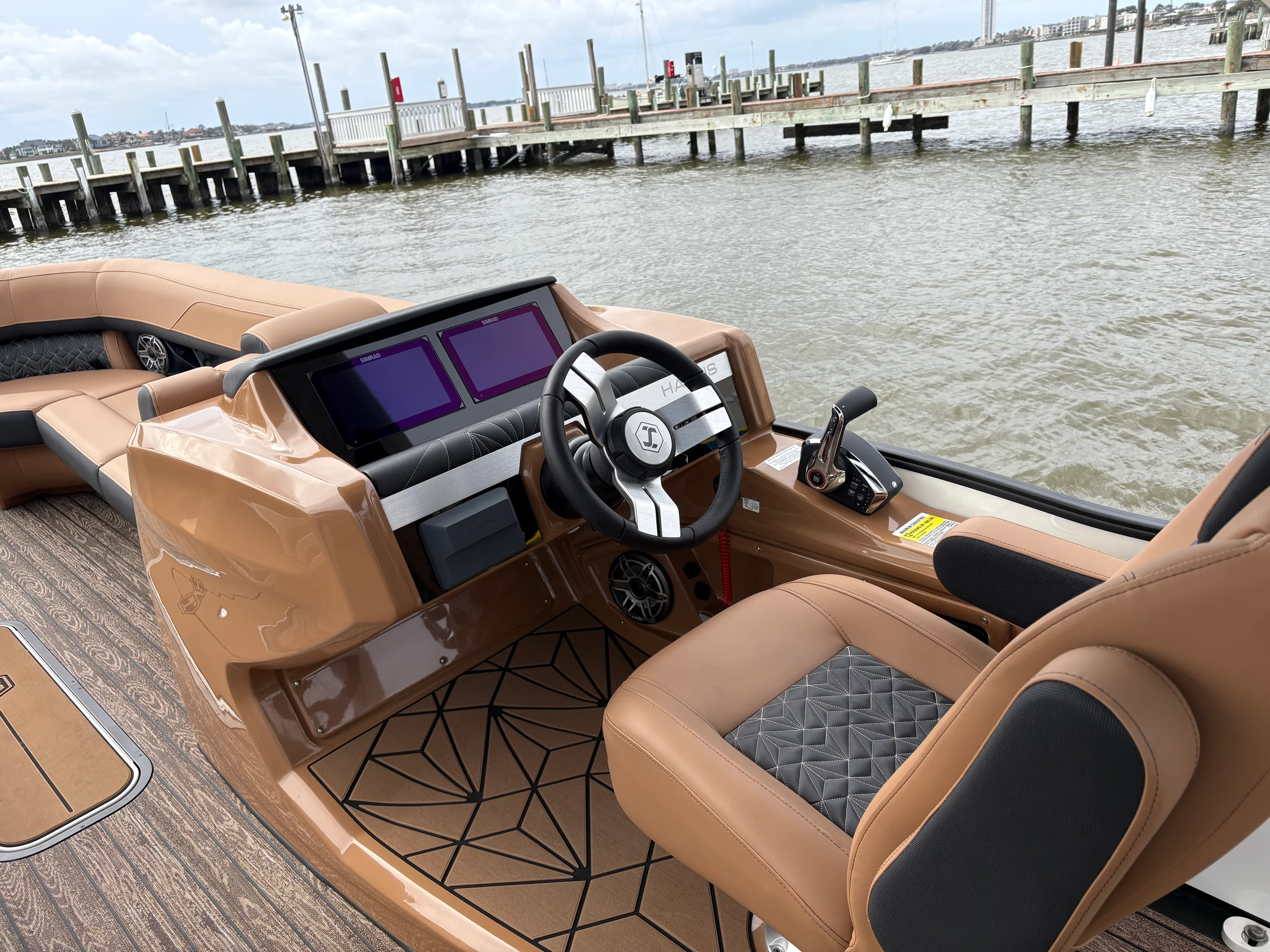 2026 Harris Grand Mariner 250 Image Thumbnail #14