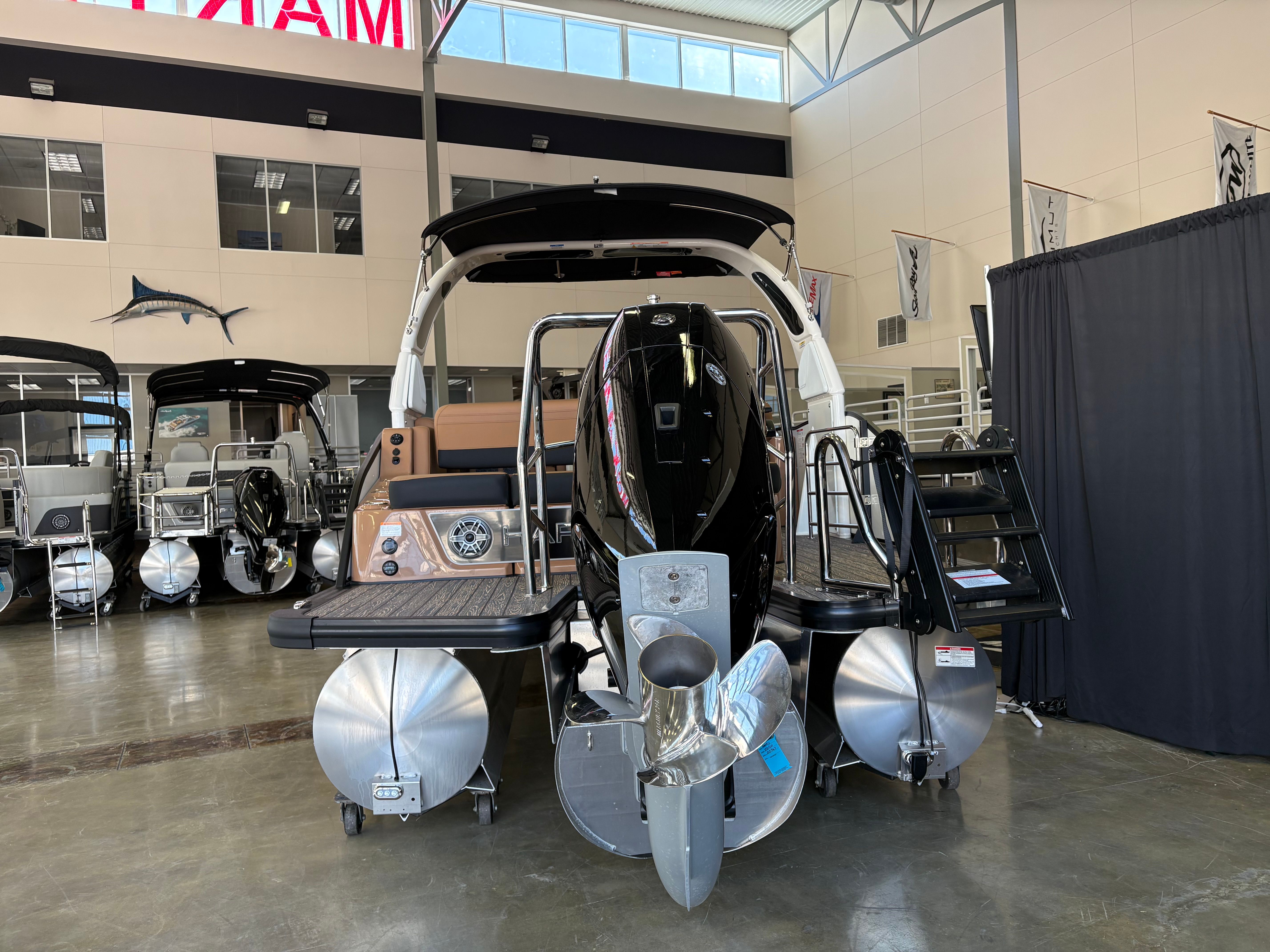 2026 Harris Grand Mariner 250 Image Thumbnail #2