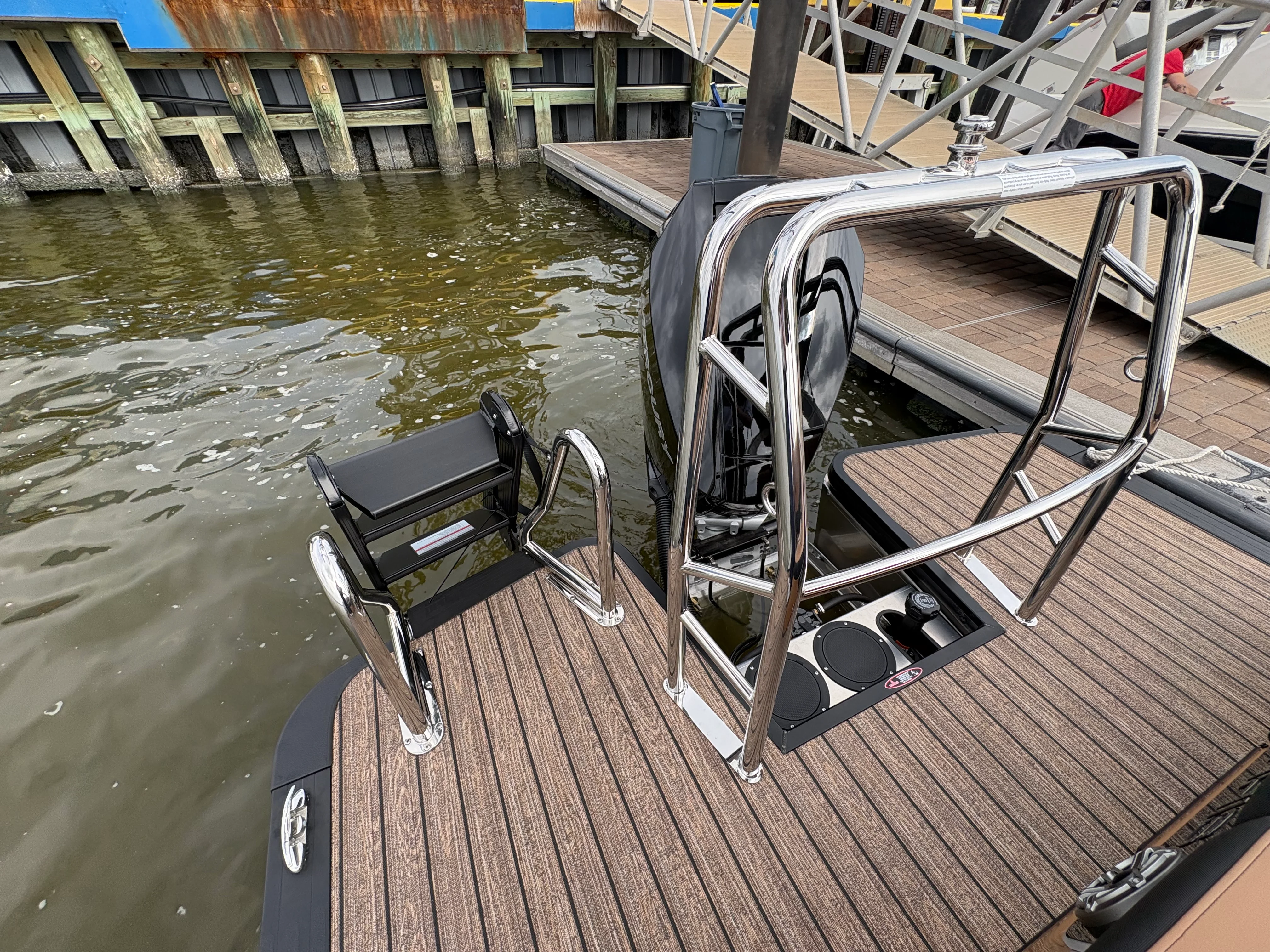 2026 Harris Grand Mariner 250 Image Thumbnail #16