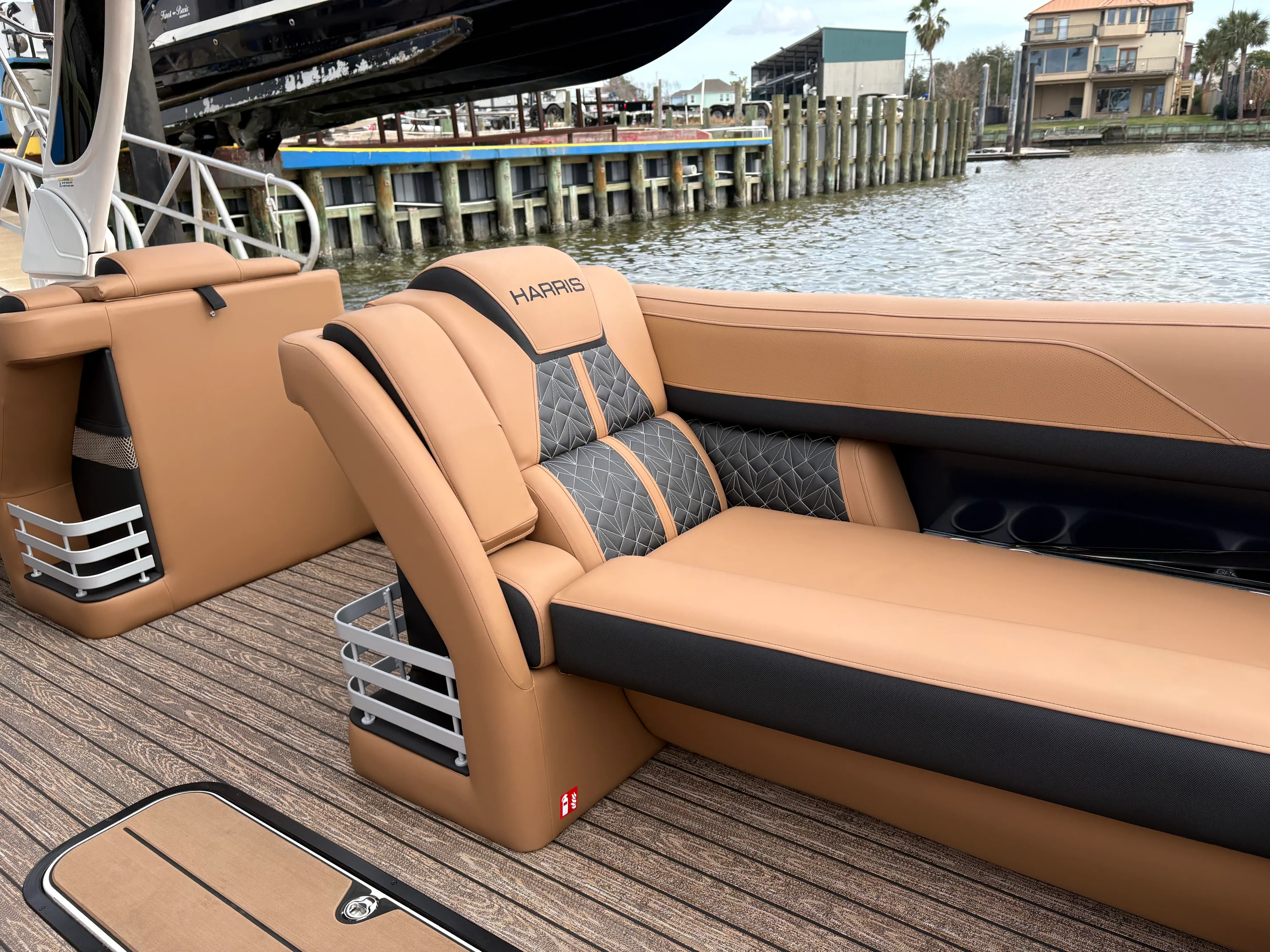 2026 Harris Grand Mariner 250 Image Thumbnail #8