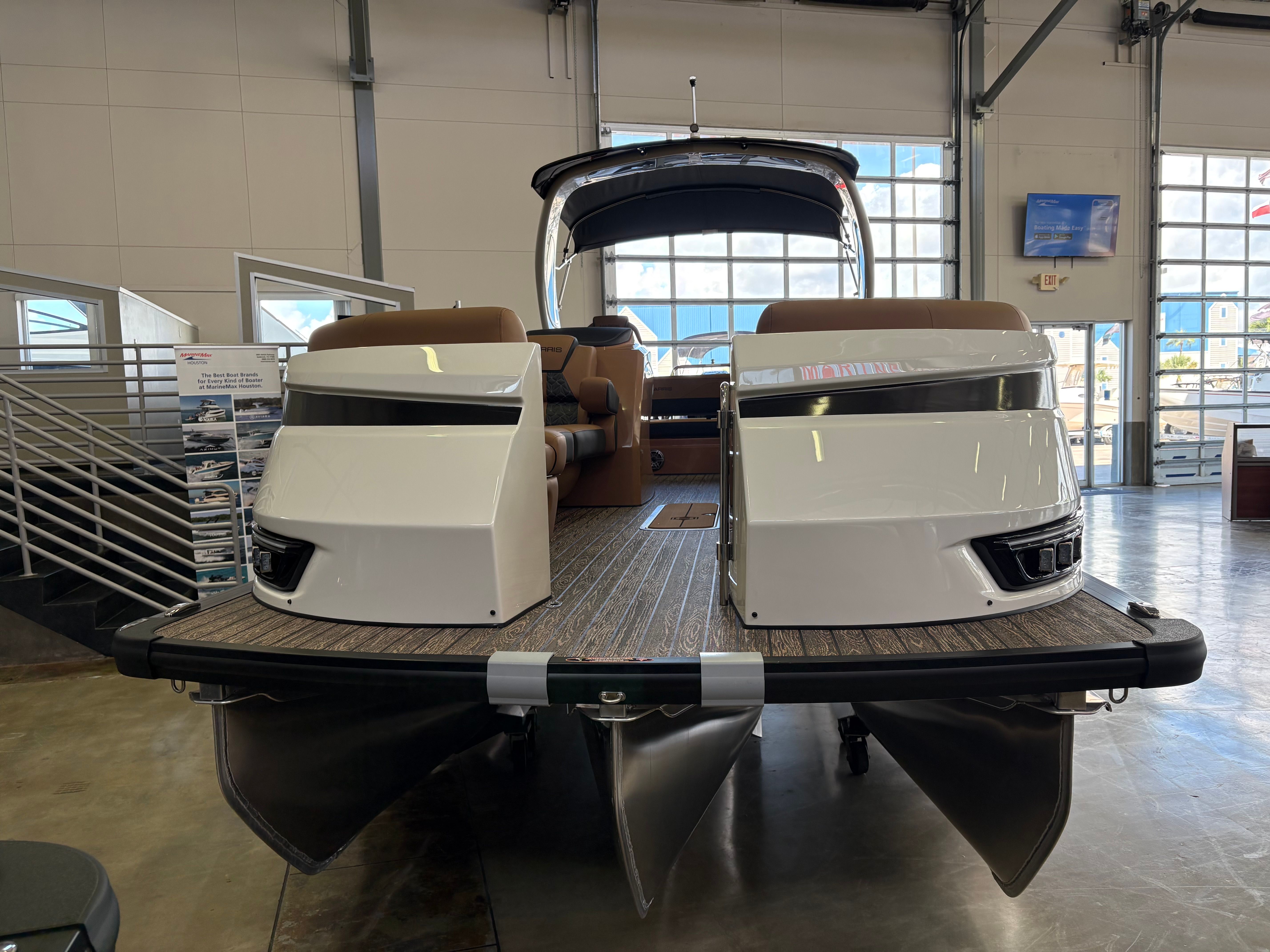 2026 Harris Grand Mariner 250 Image Thumbnail #3