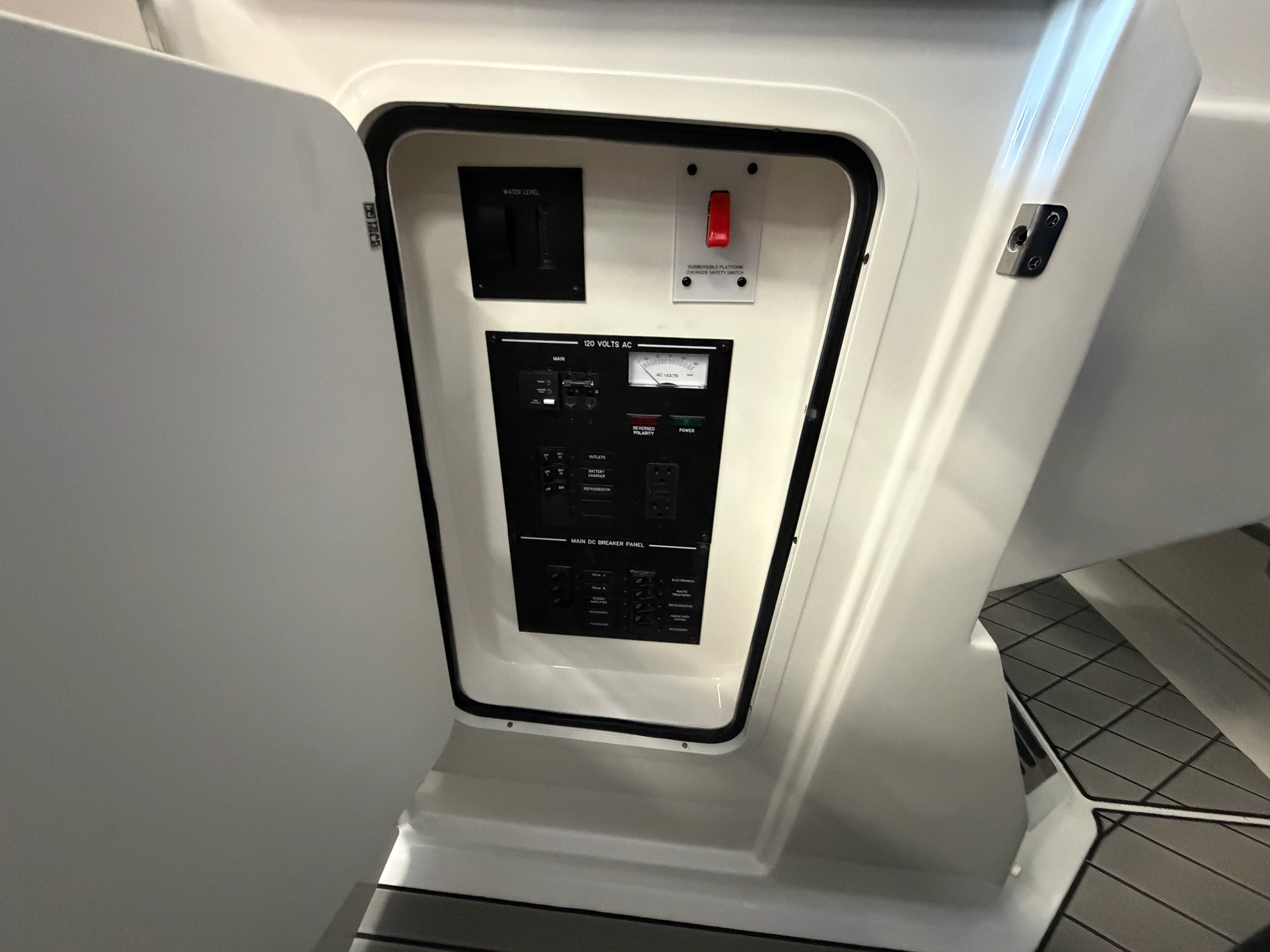 2026 Sea Ray SLX 310 Image Thumbnail #33