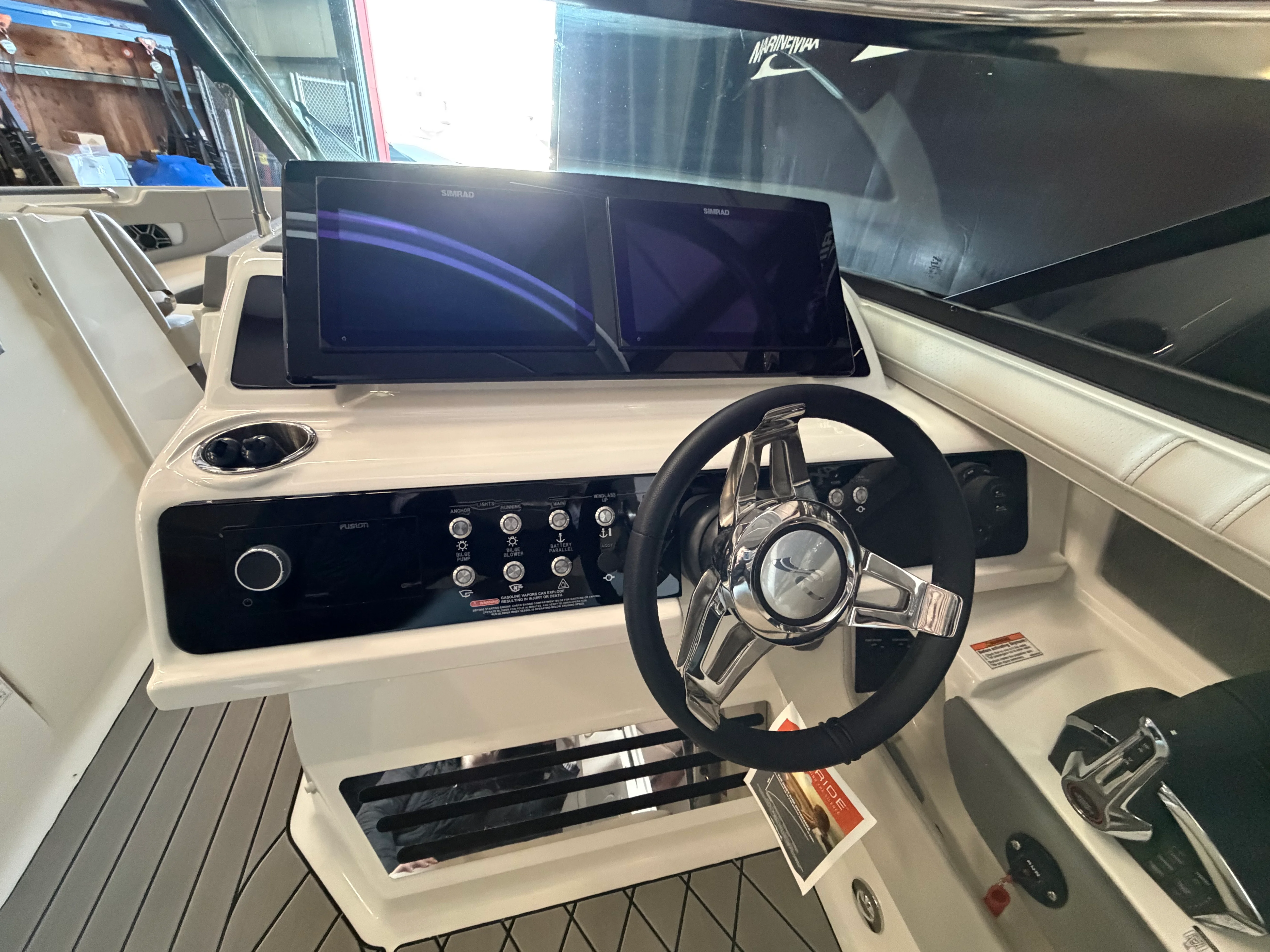 2026 Sea Ray SLX 310 Image Thumbnail #25