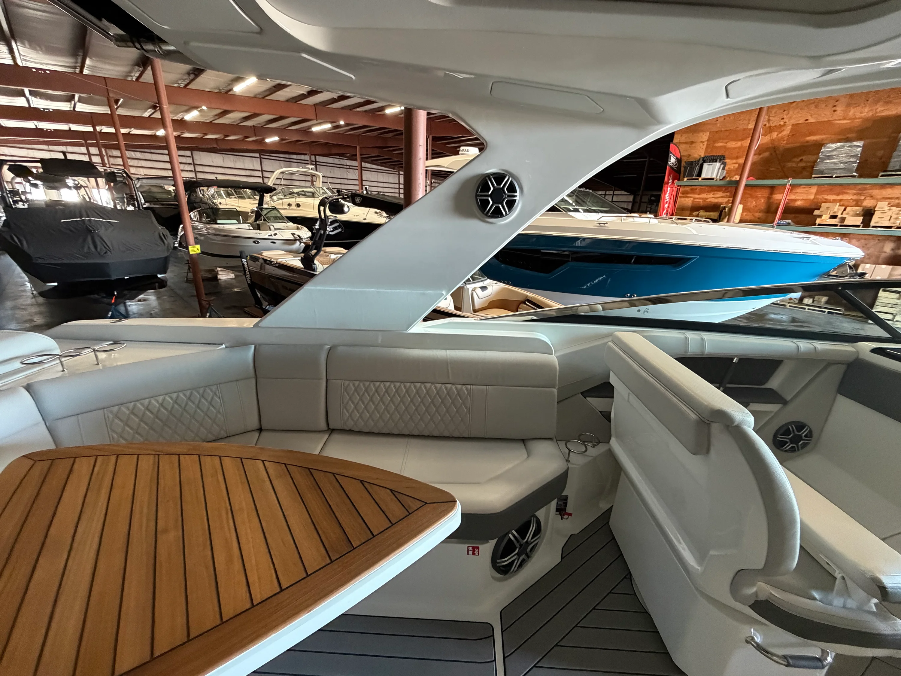 2026 Sea Ray SLX 310 Image Thumbnail #14