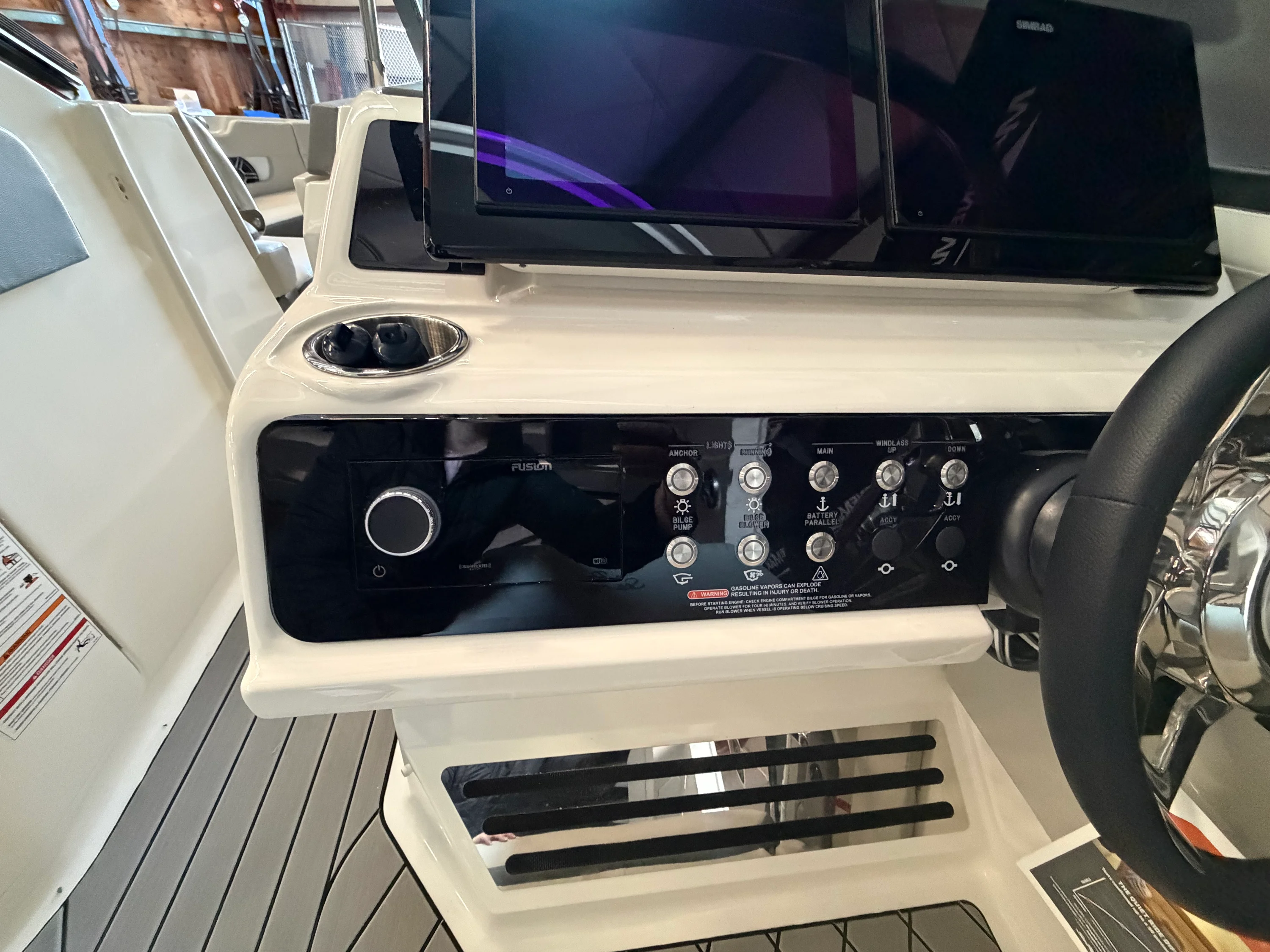 2026 Sea Ray SLX 310 Image Thumbnail #24