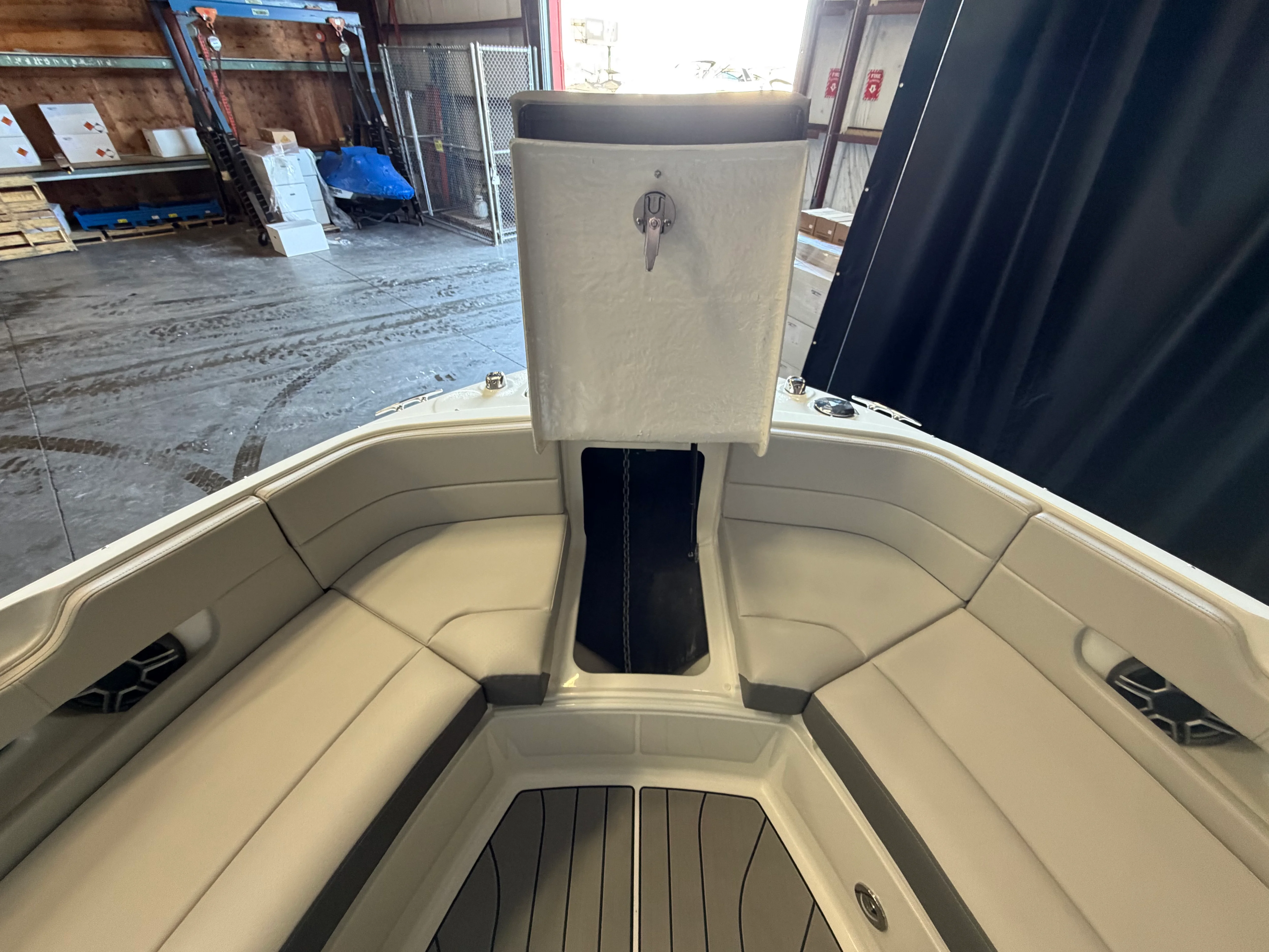 2026 Sea Ray SLX 310 Image Thumbnail #41