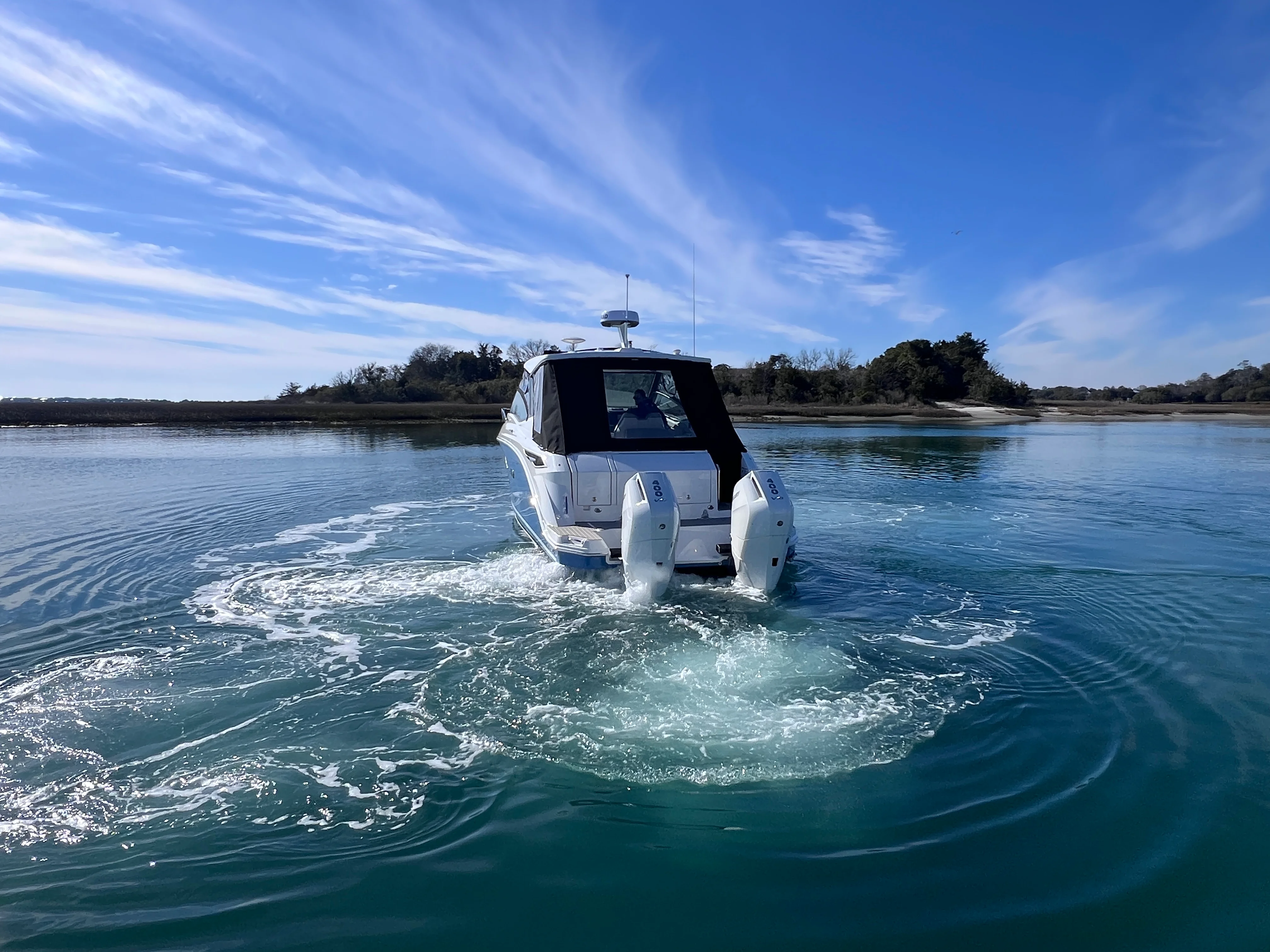 2026 Sea Ray Sundancer 320 Outboard Image Thumbnail #7