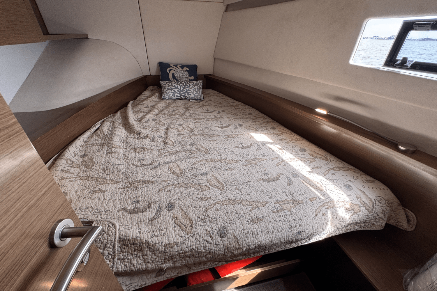 2015 Fountaine Pajot MY 37 Image Thumbnail #47