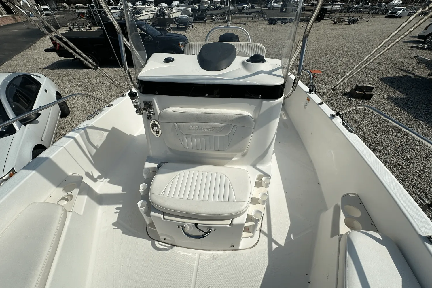 2012 Boston Whaler 200 DAUNTLESS Image Thumbnail #15