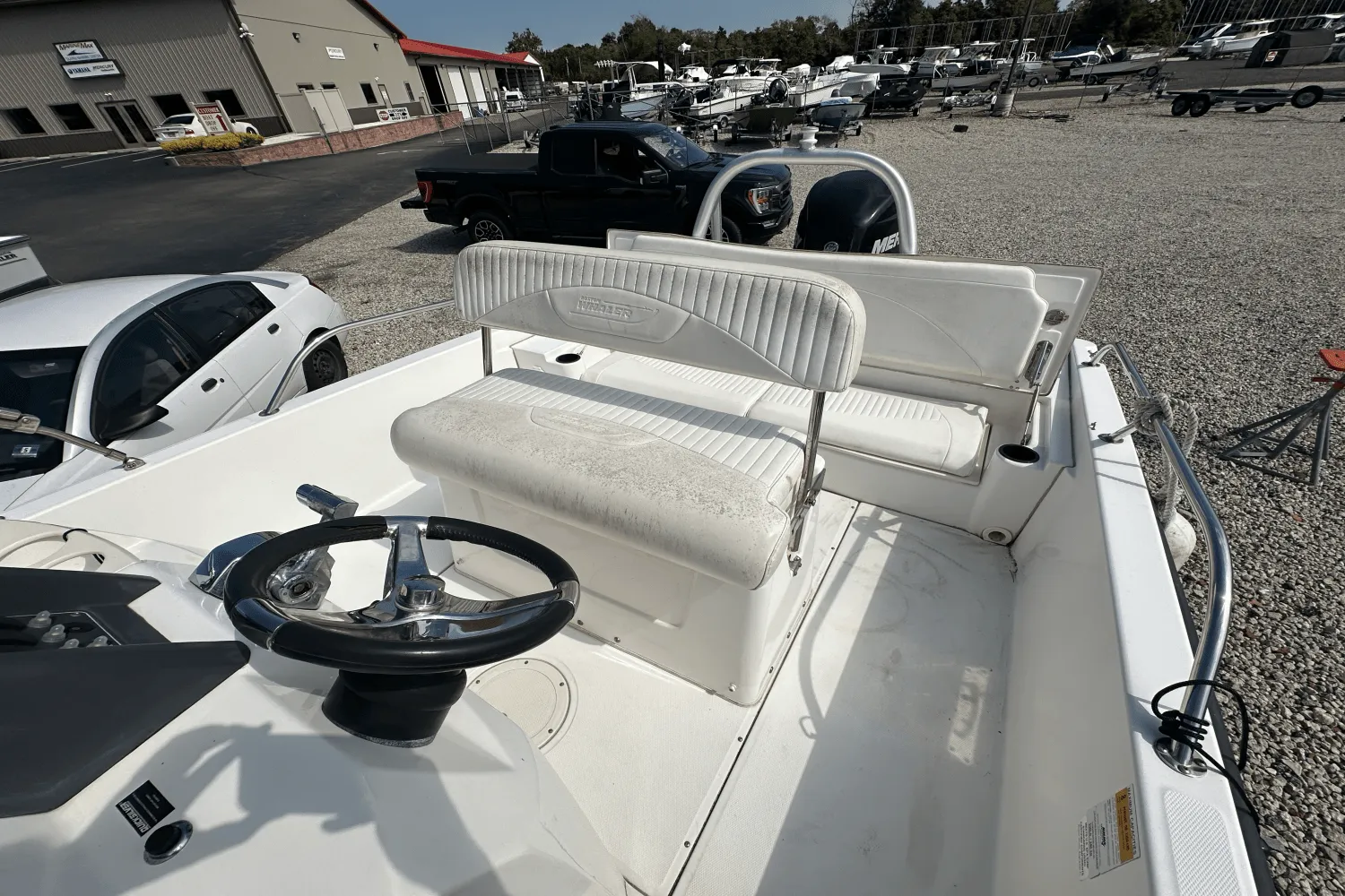 2012 Boston Whaler 200 DAUNTLESS Image Thumbnail #10