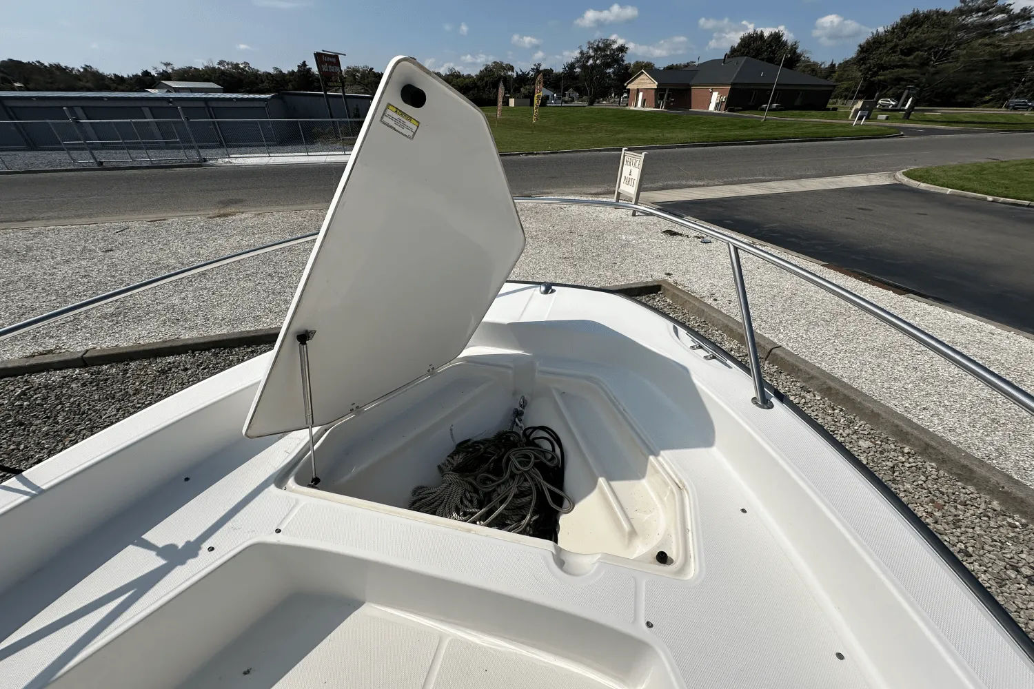 2012 Boston Whaler 200 DAUNTLESS Image Thumbnail #14