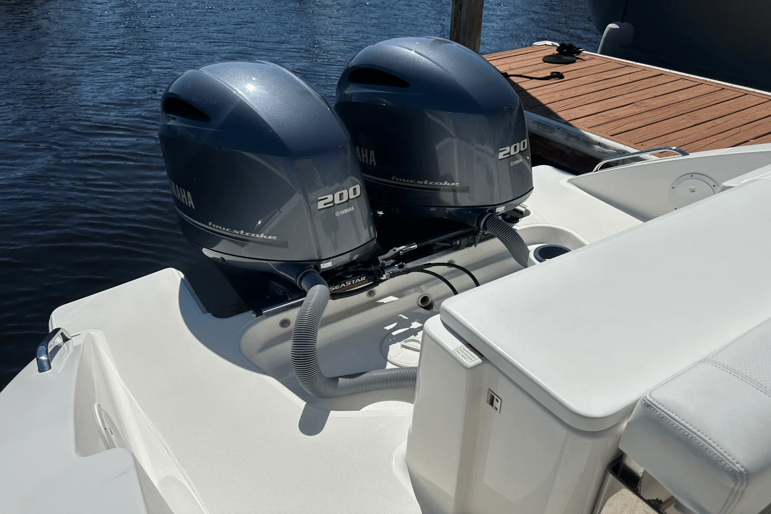 2021 Pursuit DC 266 Image Thumbnail #22