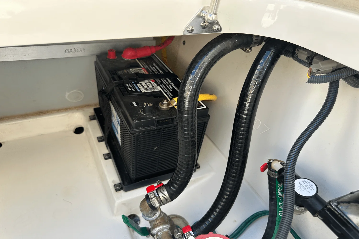 2021 Pursuit DC 266 Image Thumbnail #29