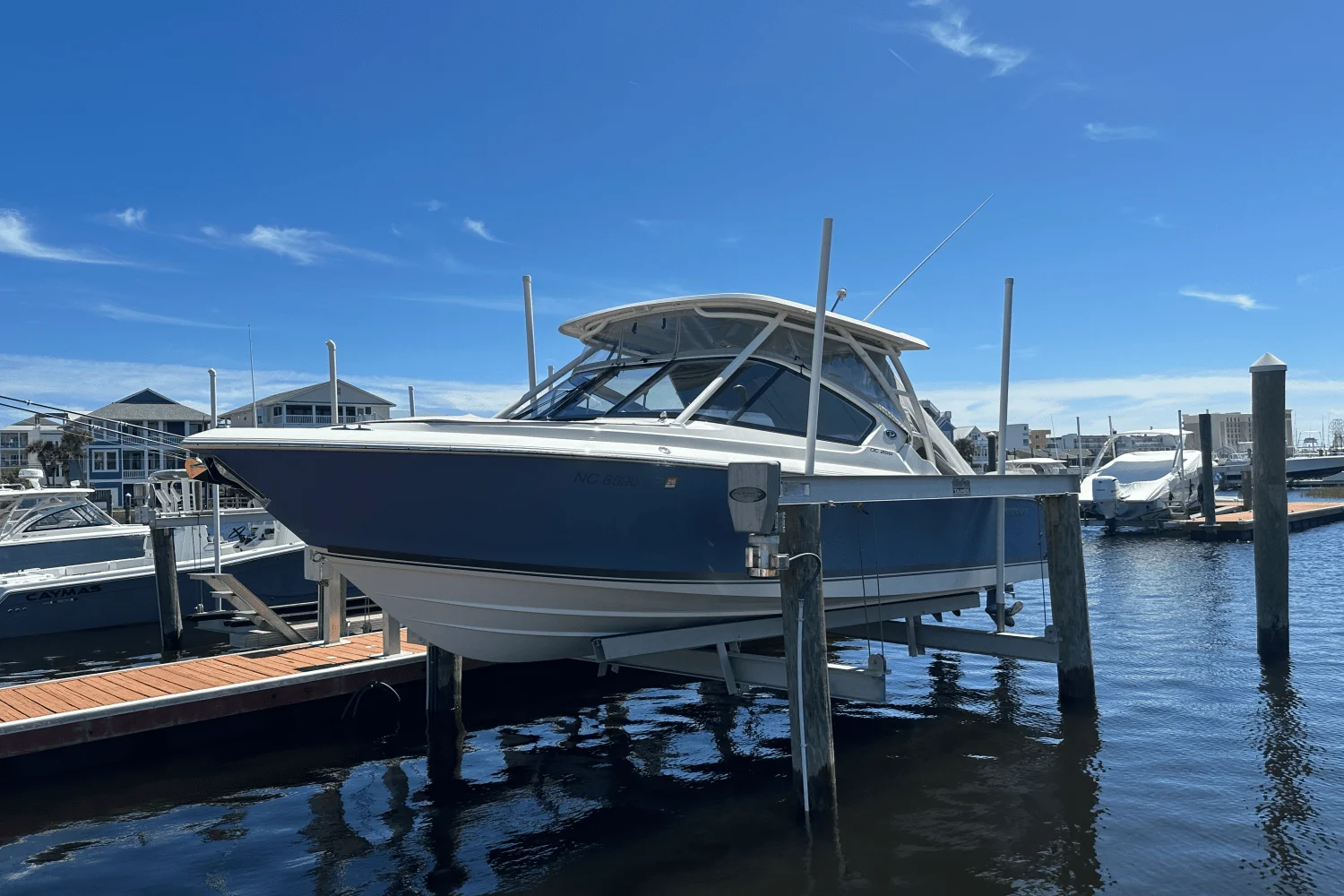 2021 Pursuit DC 266 Image Thumbnail #1