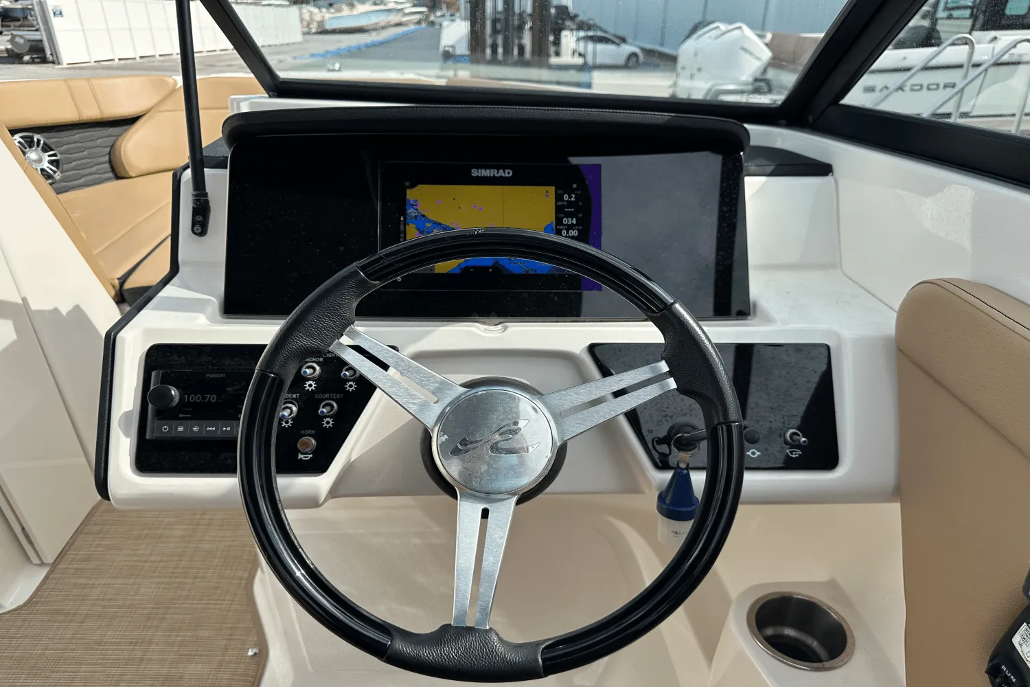 2022 Sea Ray 230 SPX-OB Image Thumbnail #15