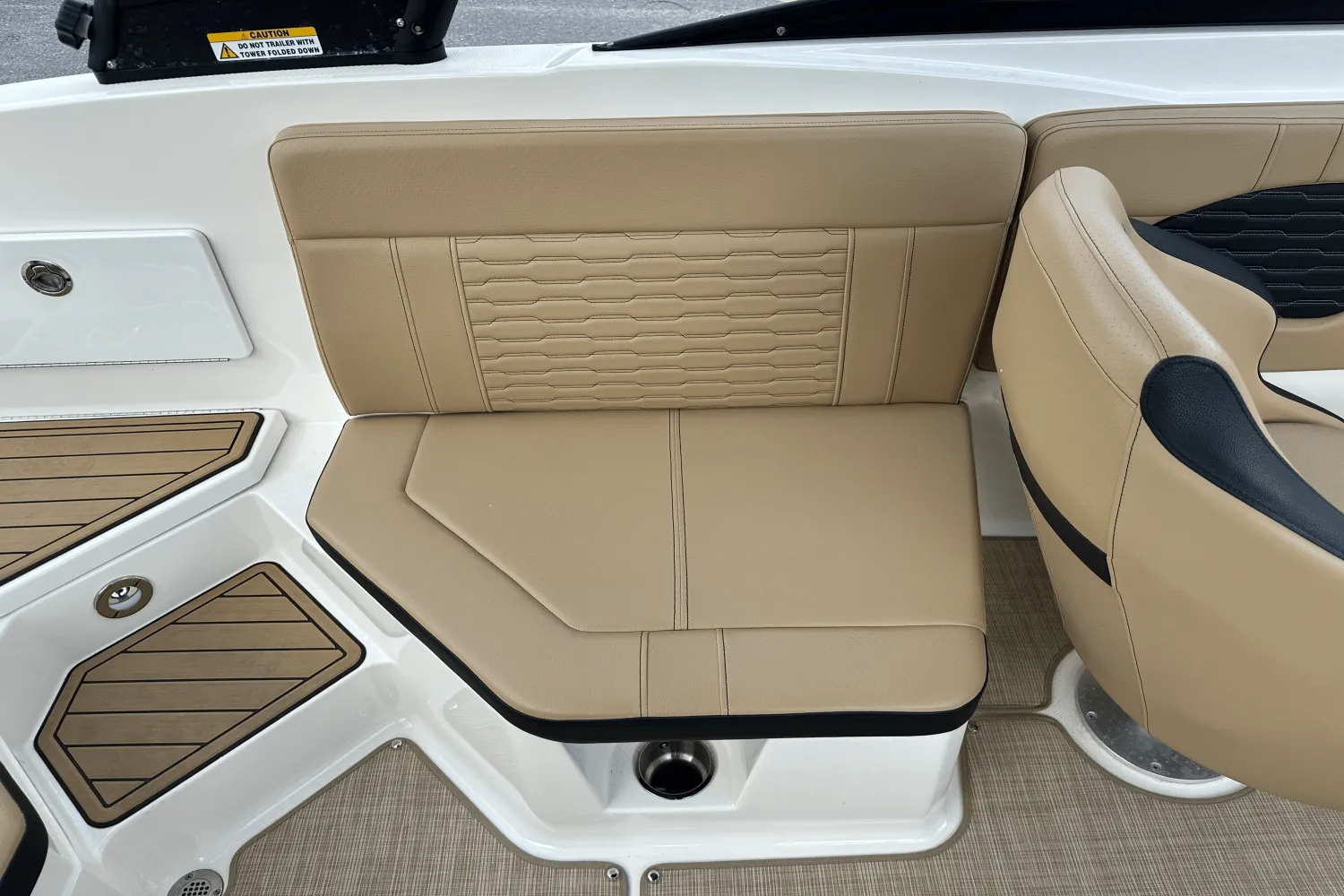 2022 Sea Ray 230 SPX-OB Image Thumbnail #29