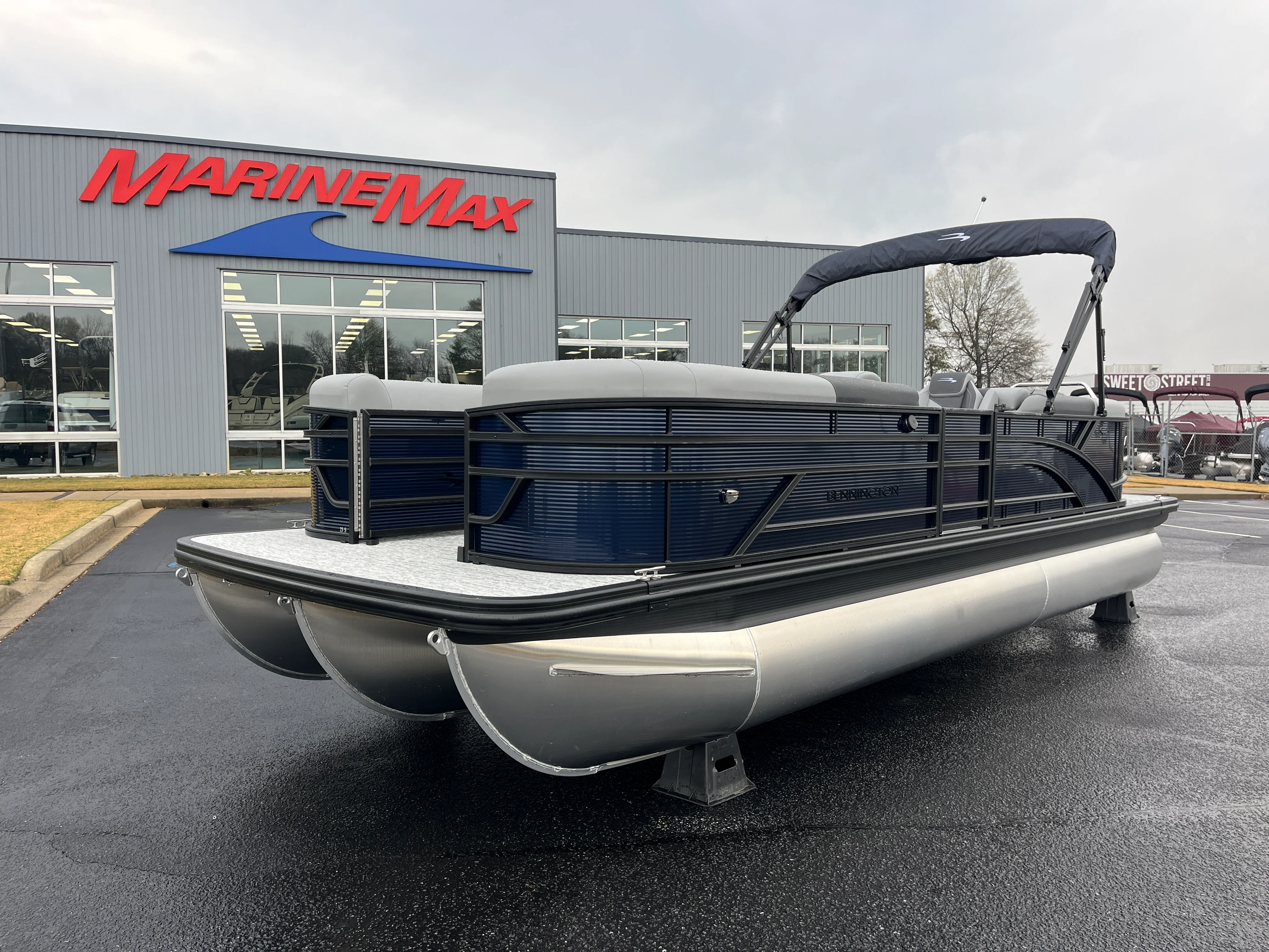 2026 Bennington 23SSR Image Thumbnail #1