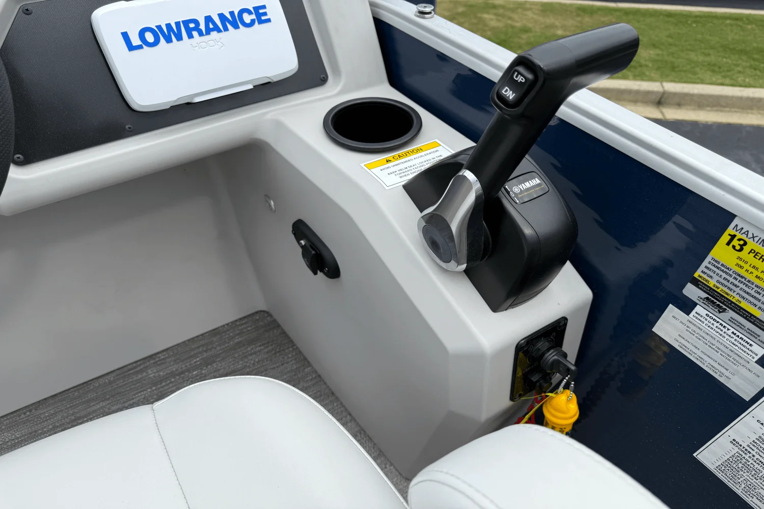 2023 Godfrey SW2286SFL Image Thumbnail #8