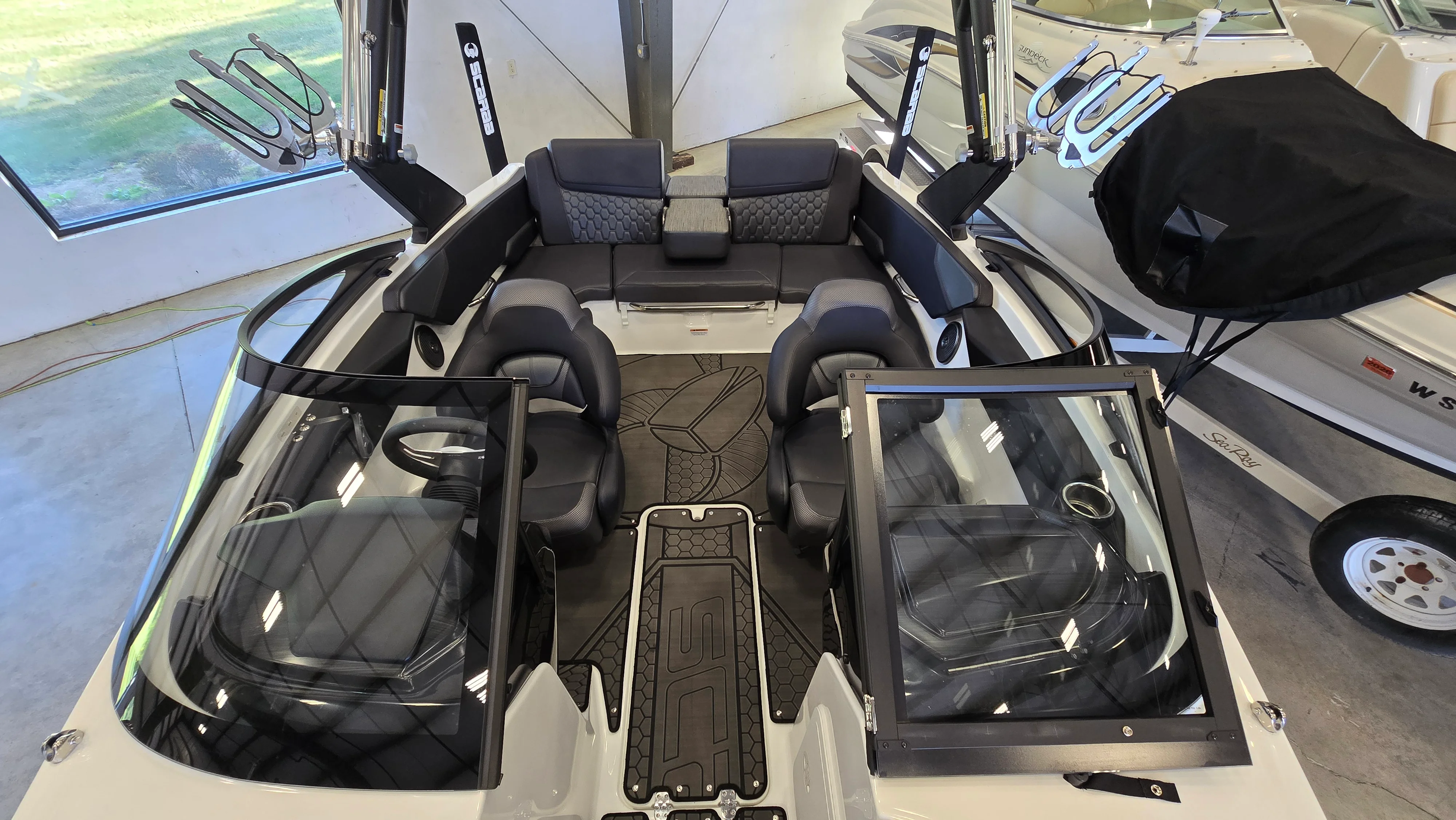 2023 Scarab 195ID IMPULSE Image Thumbnail #3