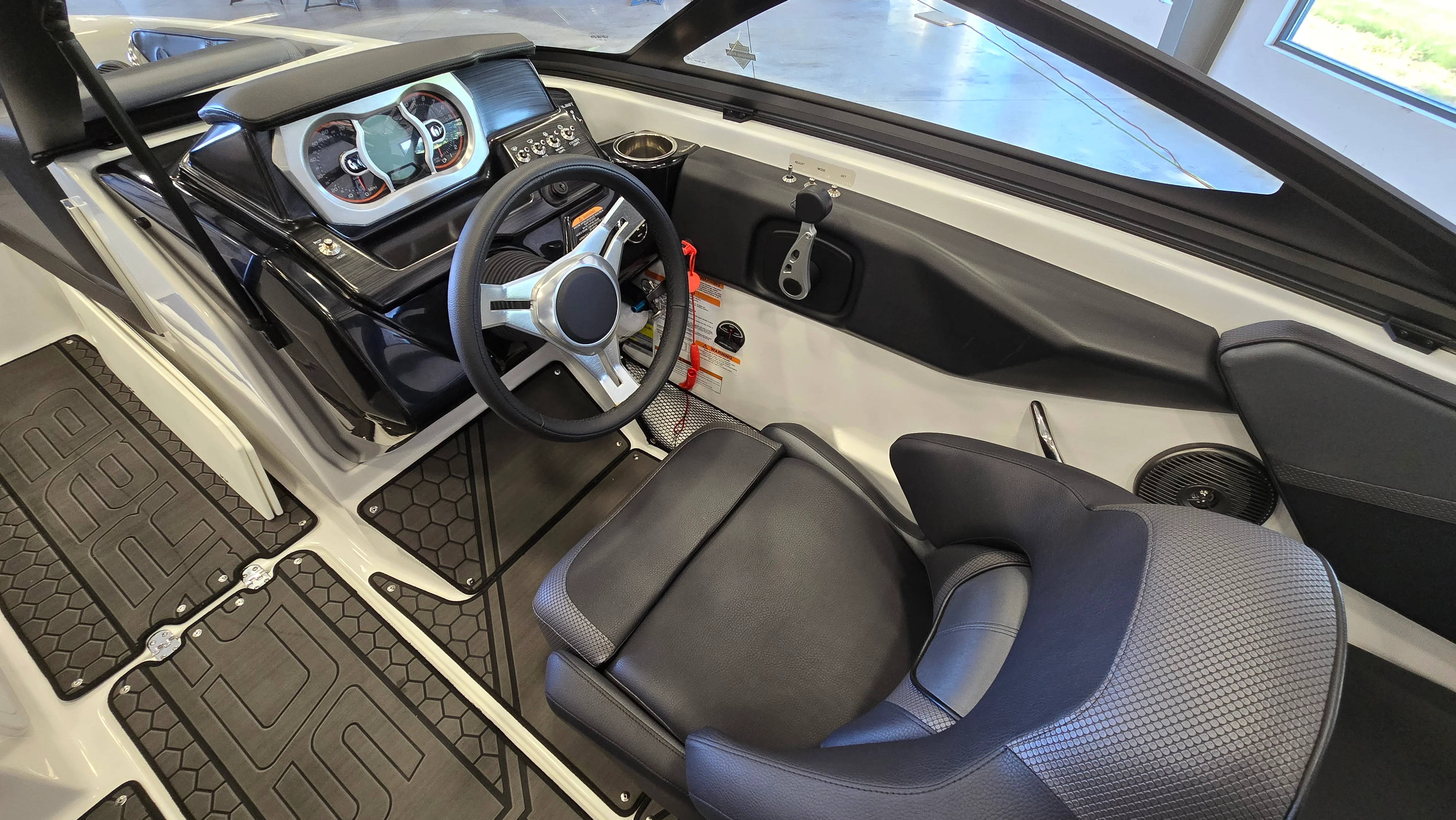 2023 Scarab 195ID IMPULSE Image Thumbnail #9