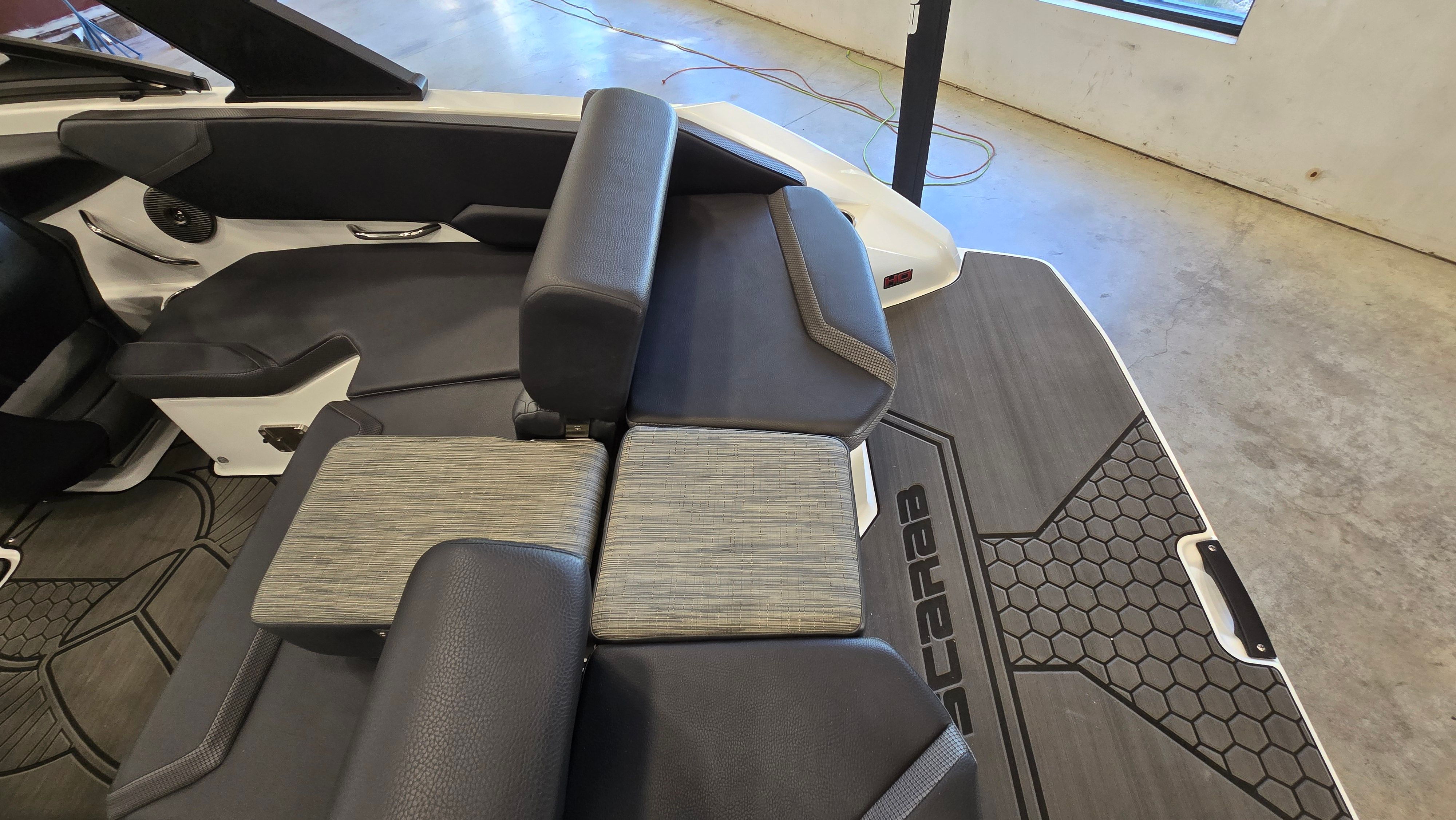 2023 Scarab 195ID IMPULSE Image Thumbnail #5