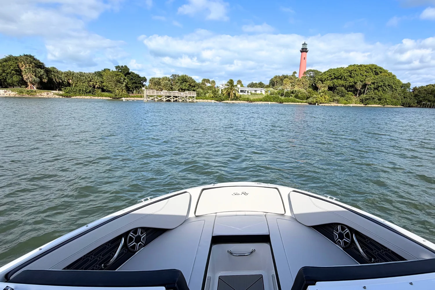 2026 Sea Ray SPX 210 Outboard Image Thumbnail #14