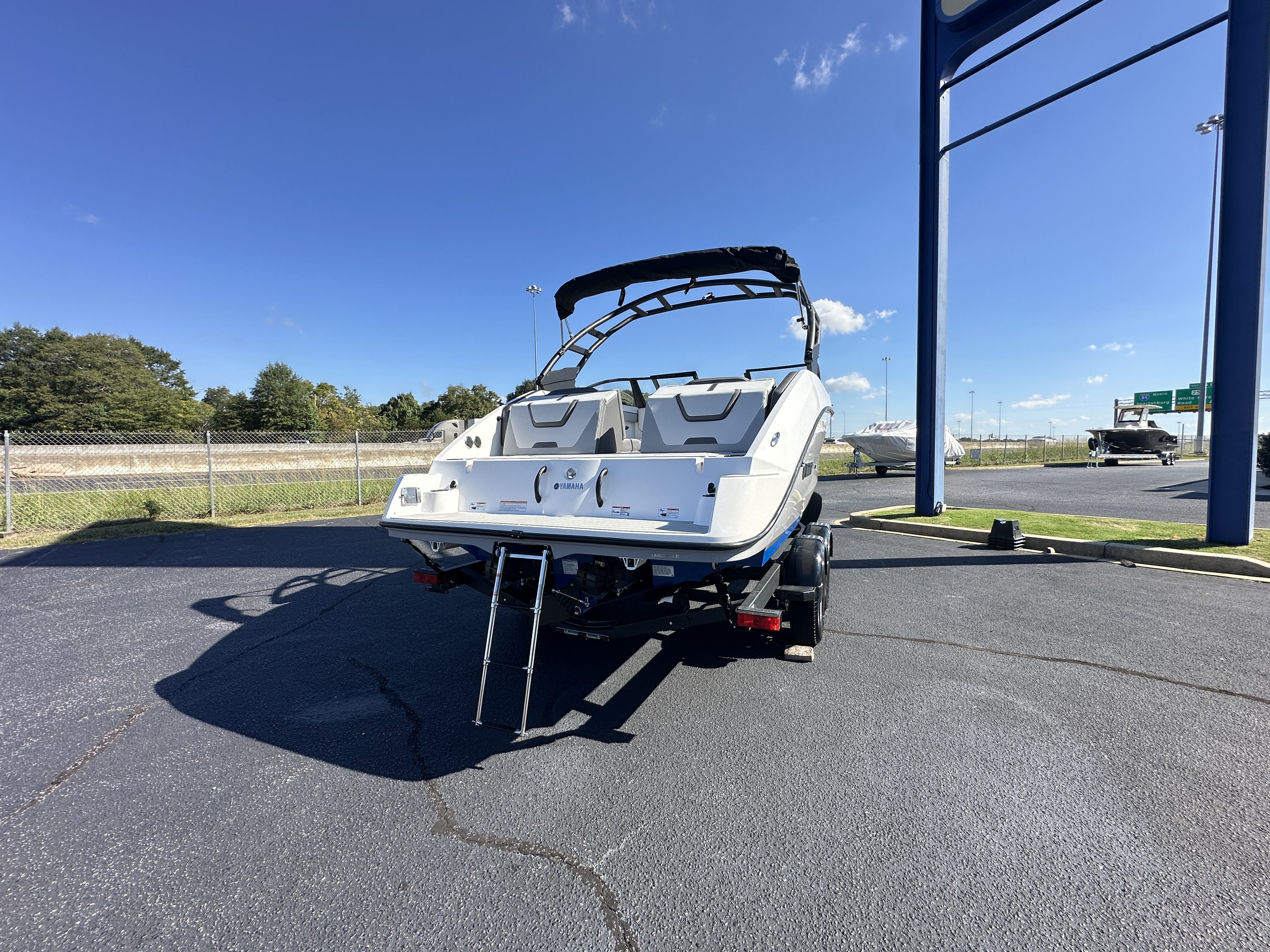 2026 Yamaha AR220 Image Thumbnail #3
