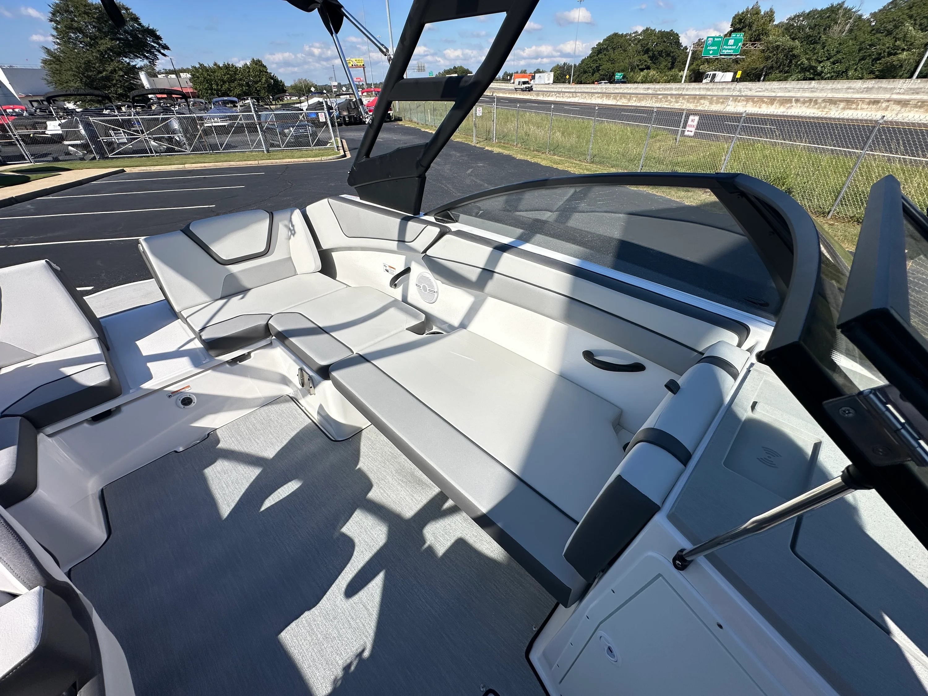 2026 Yamaha AR220 Image Thumbnail #10