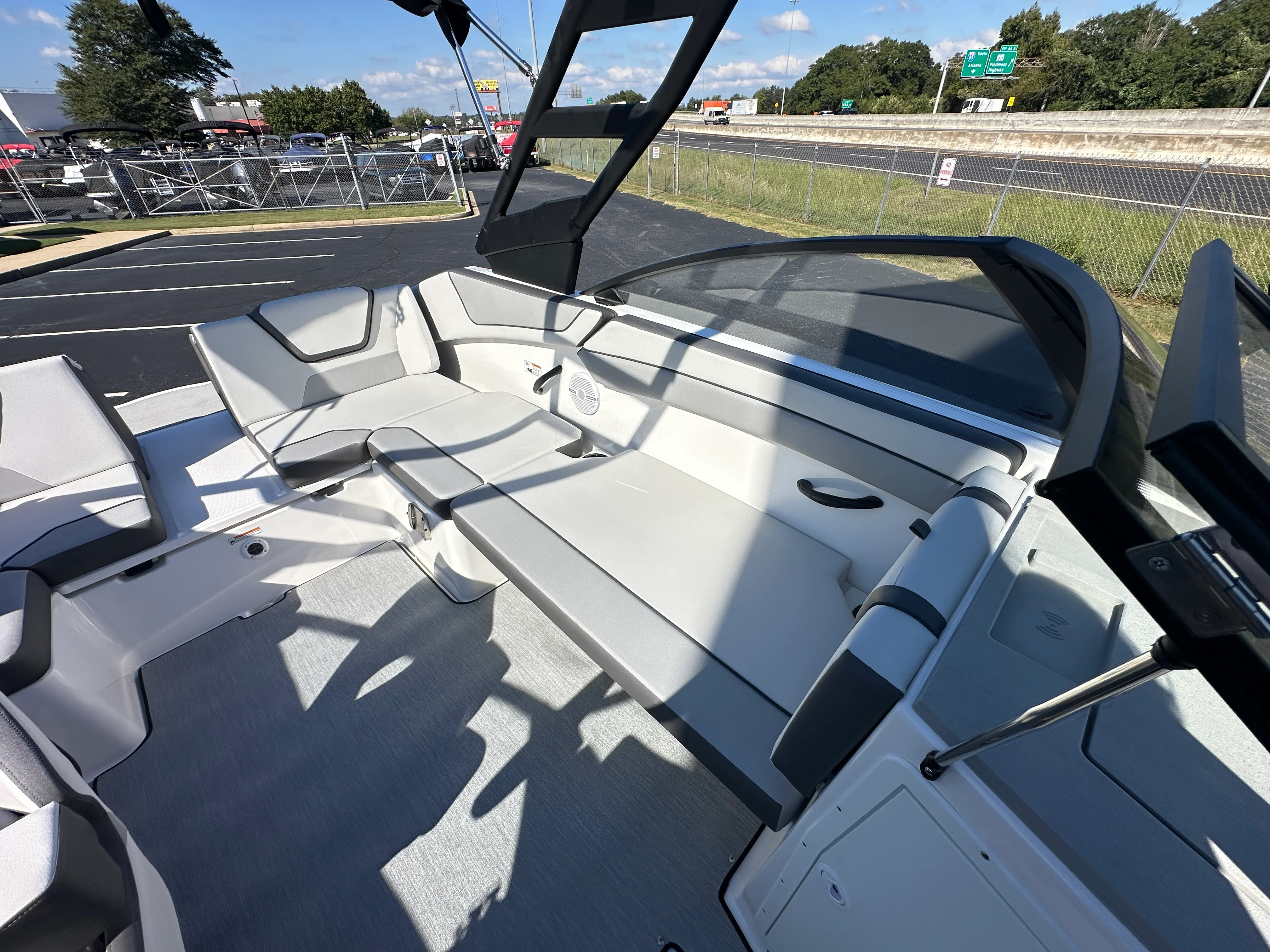 2026 Yamaha AR220 Image Thumbnail #10