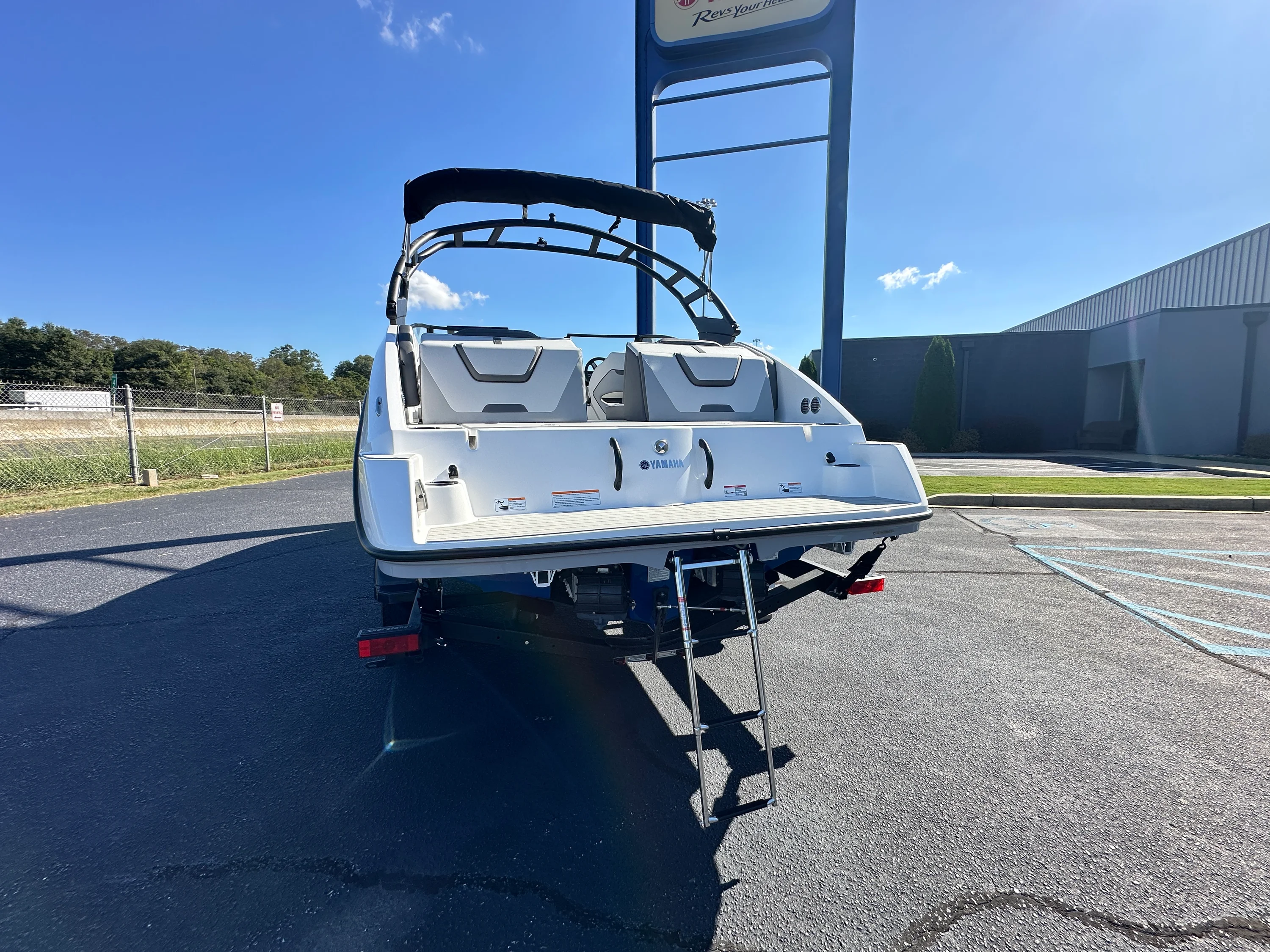 2026 Yamaha AR220 Image Thumbnail #2