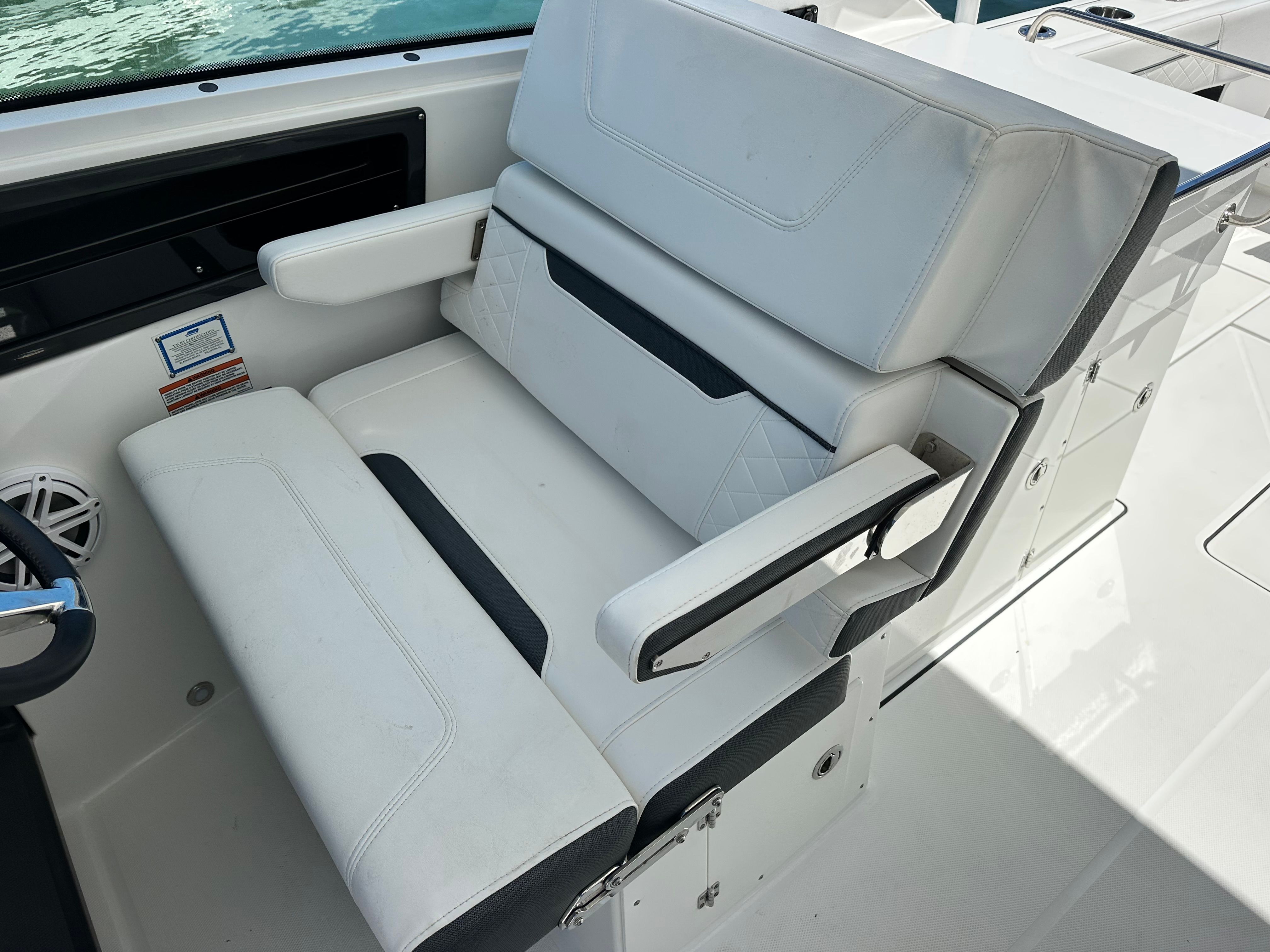 2023 Blackfin 272 DC Image Thumbnail #35