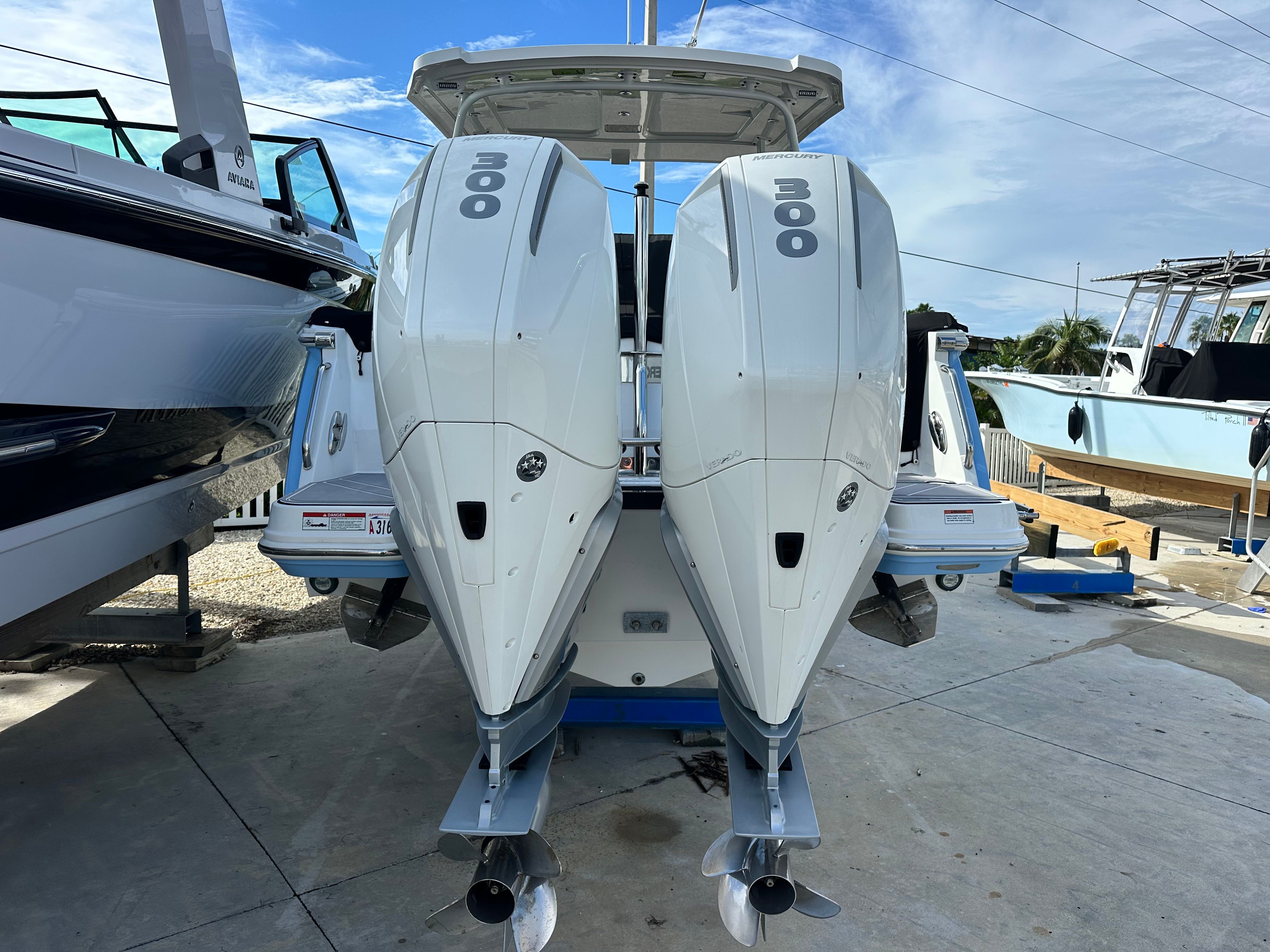 2023 Blackfin 272 DC Image Thumbnail #2