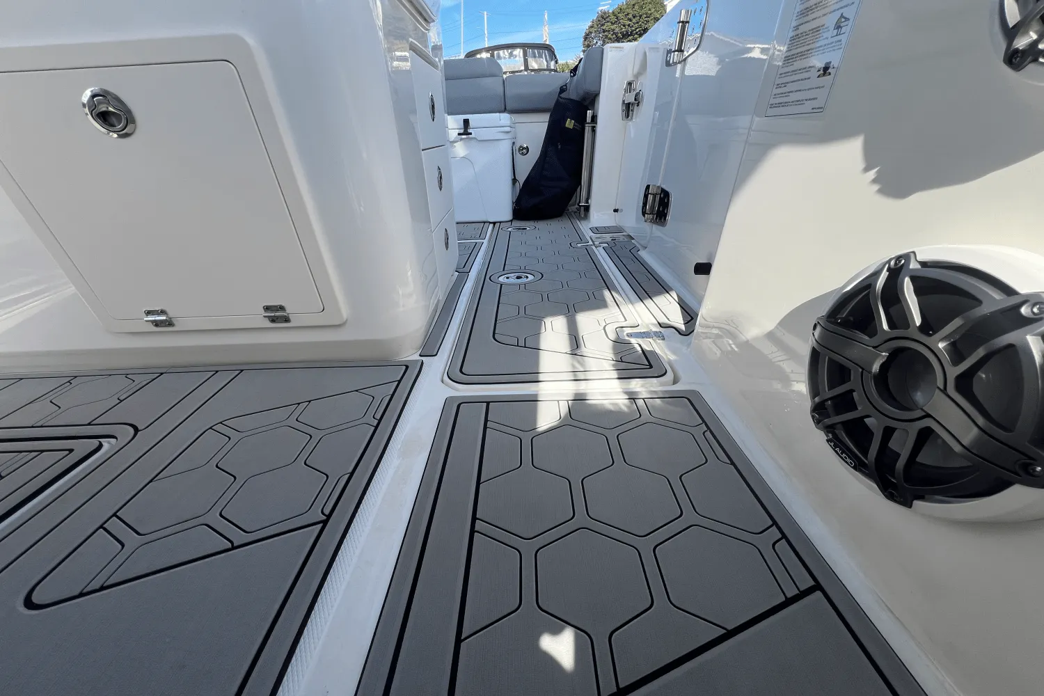 2024 Boston Whaler 280 OUTRAGE Image Thumbnail #22