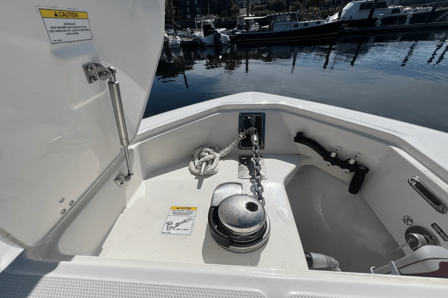 2024 Boston Whaler 280 OUTRAGE Image Thumbnail #16