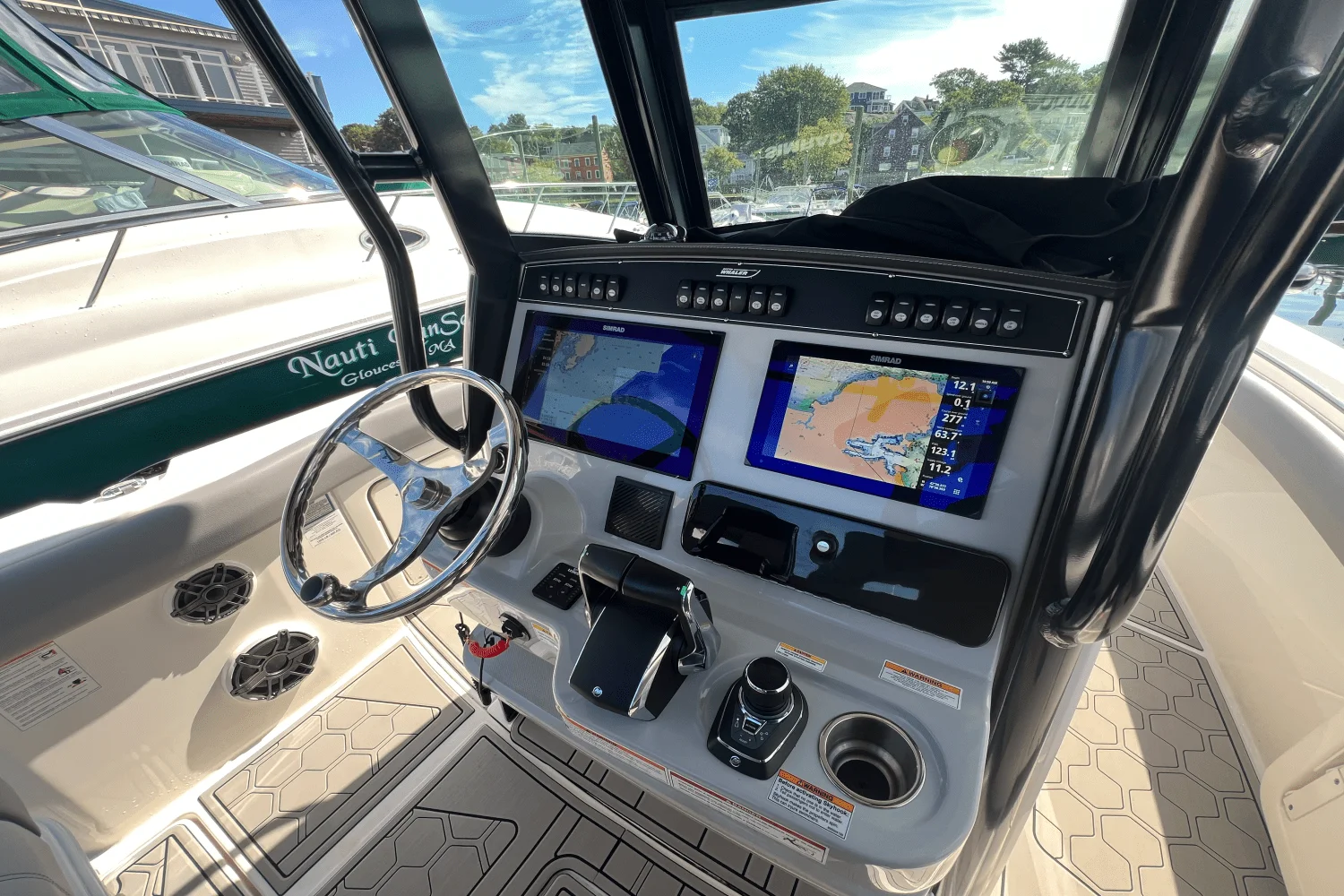 2024 Boston Whaler 280 OUTRAGE Image Thumbnail #10