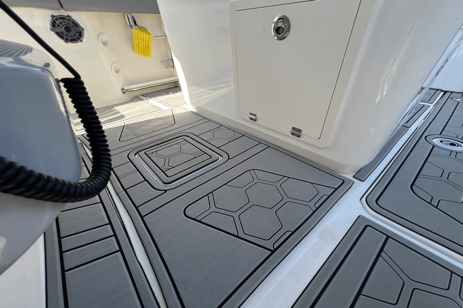 2024 Boston Whaler 280 OUTRAGE Image Thumbnail #19