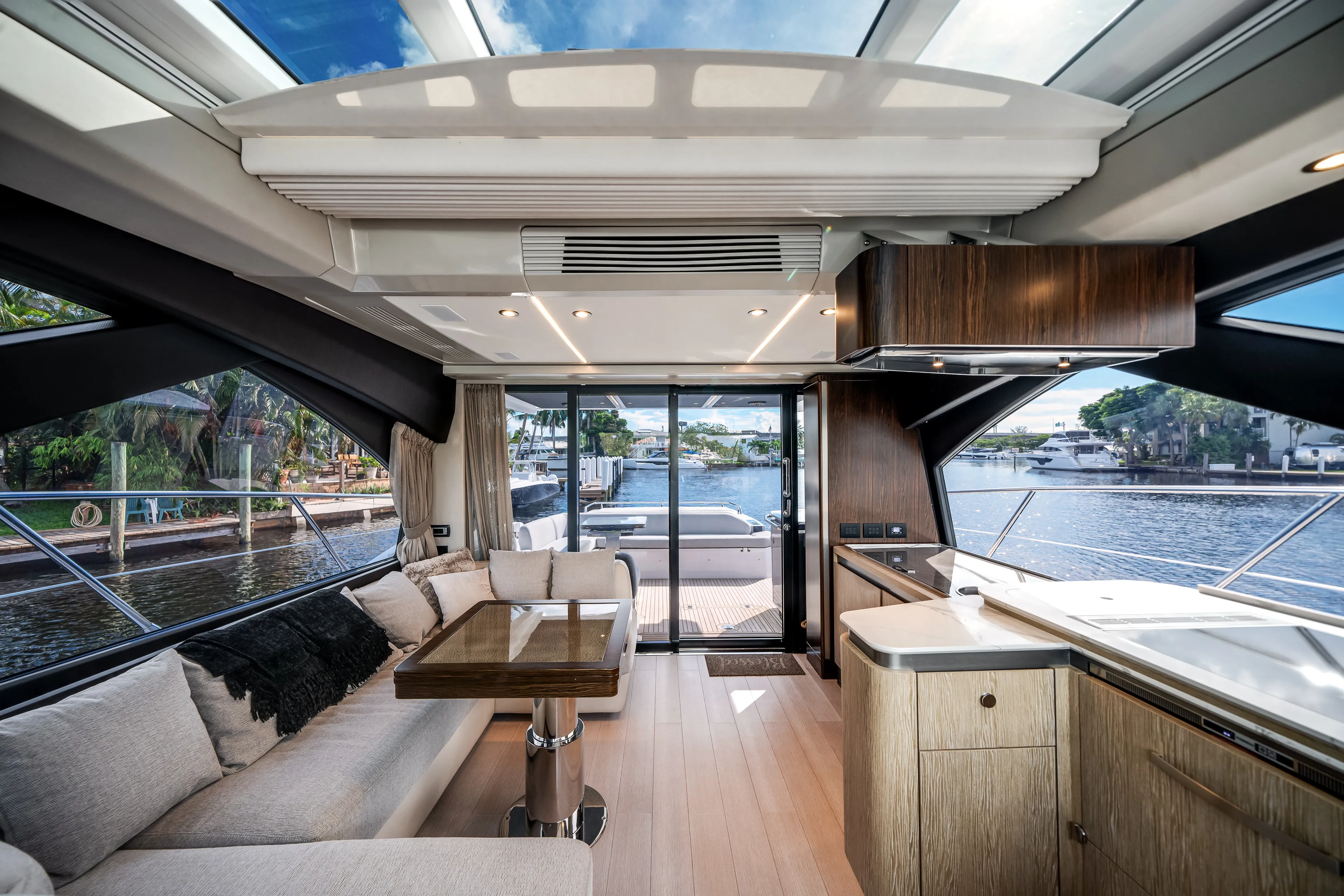 2020 Azimut S6 Image Thumbnail #18