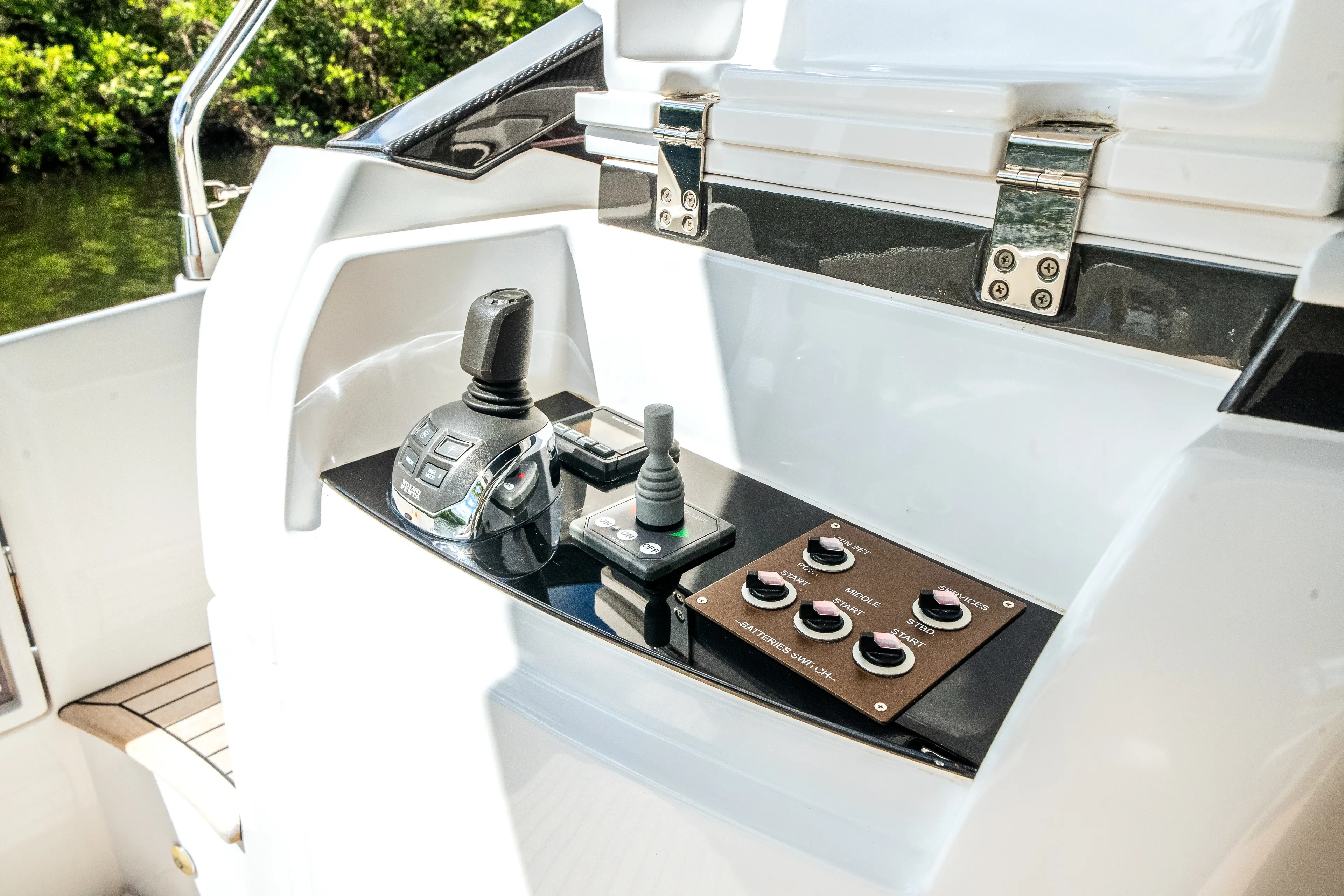 2020 Azimut S6 Image Thumbnail #51