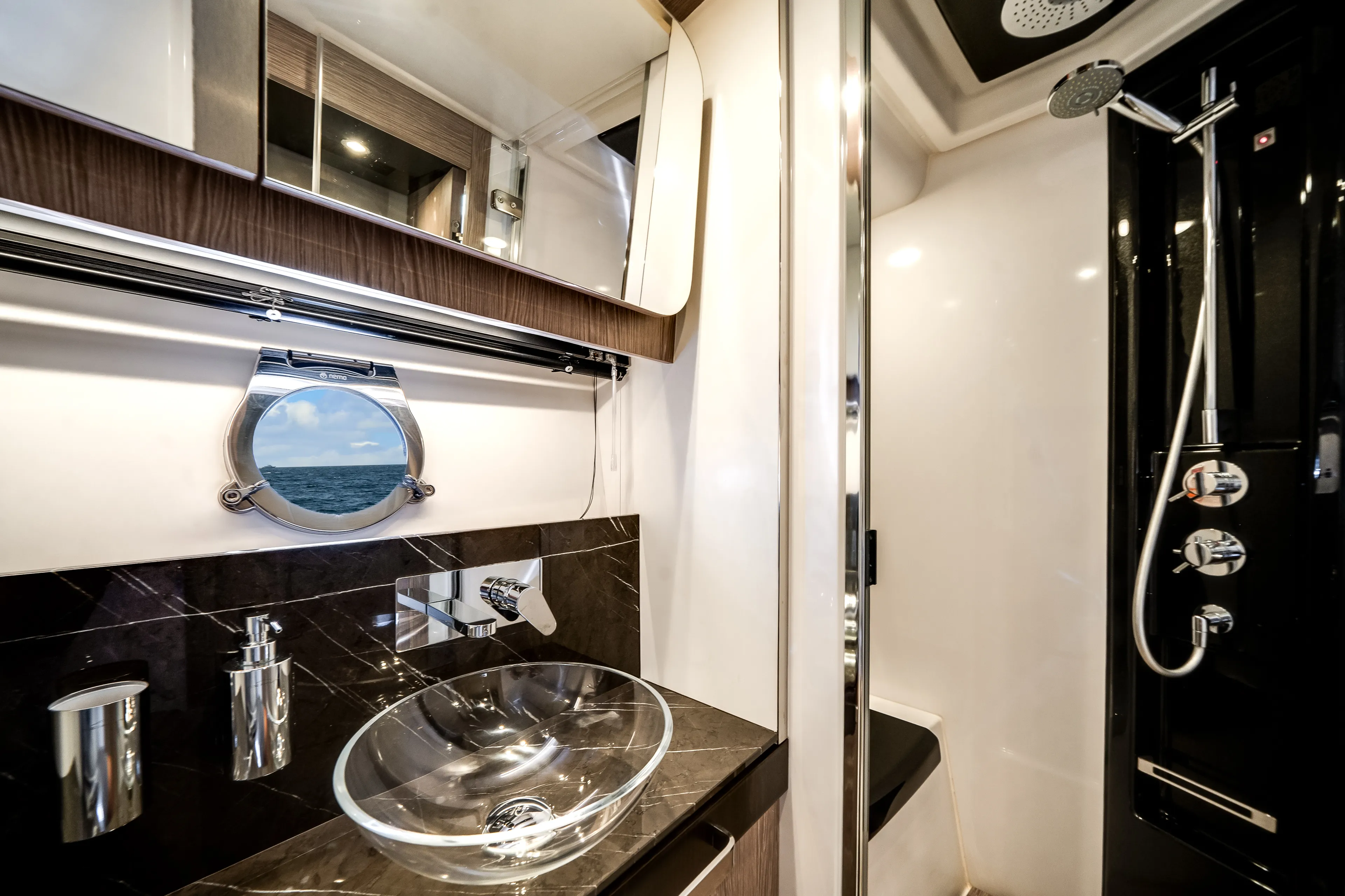 2020 Azimut S6 Image Thumbnail #39