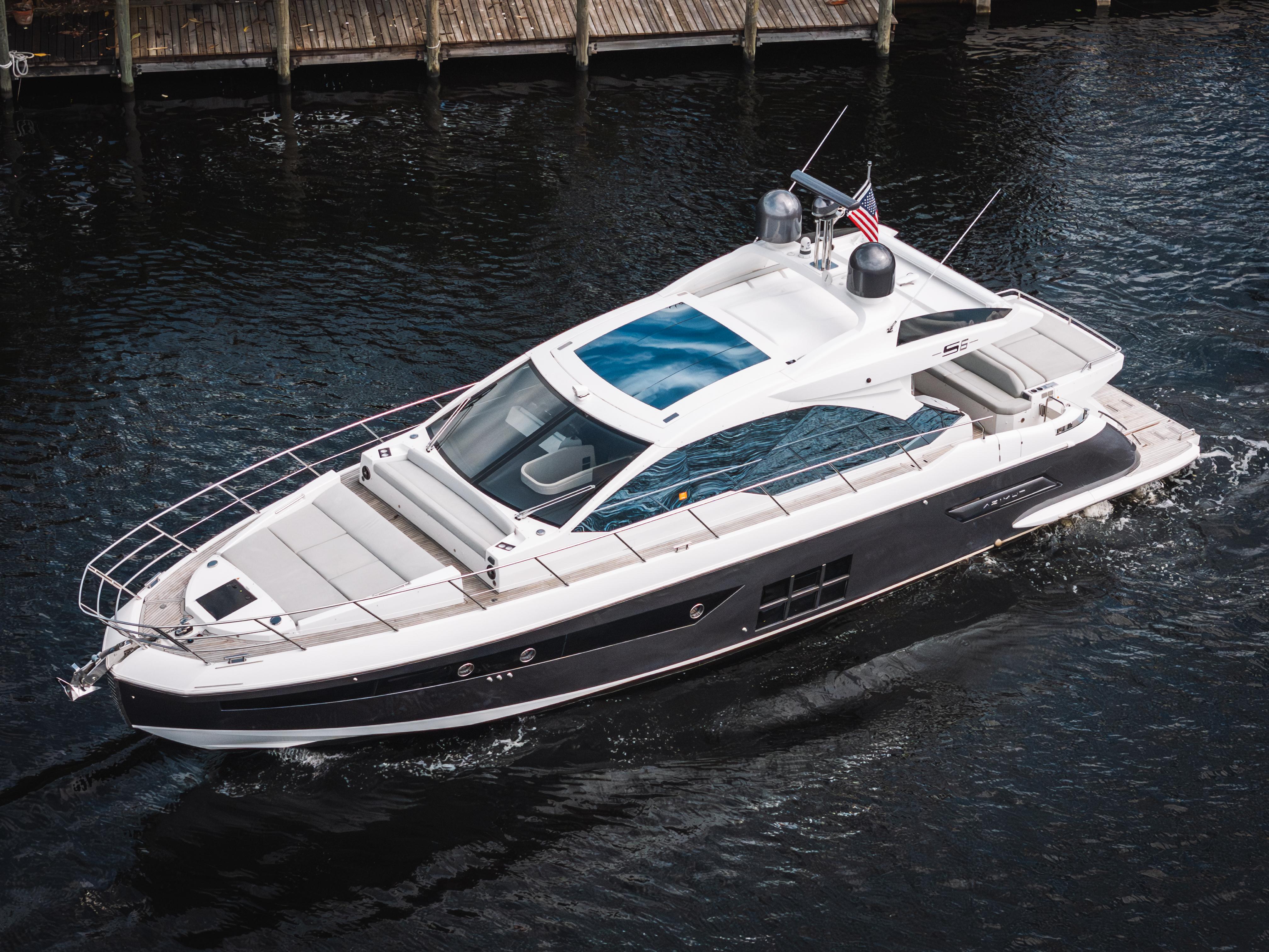 2020 Azimut S6 Image Thumbnail #4