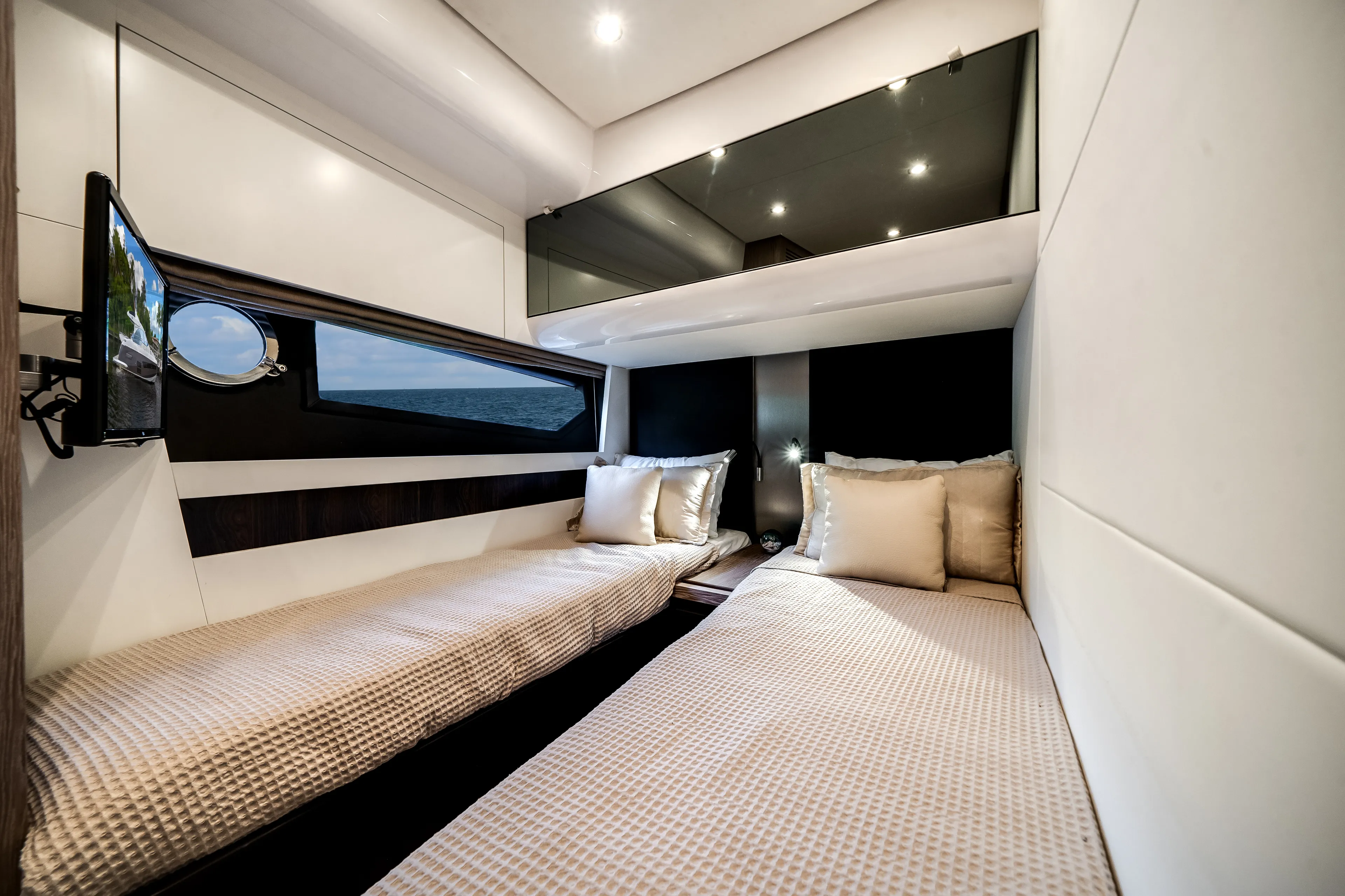 2020 Azimut S6 Image Thumbnail #45