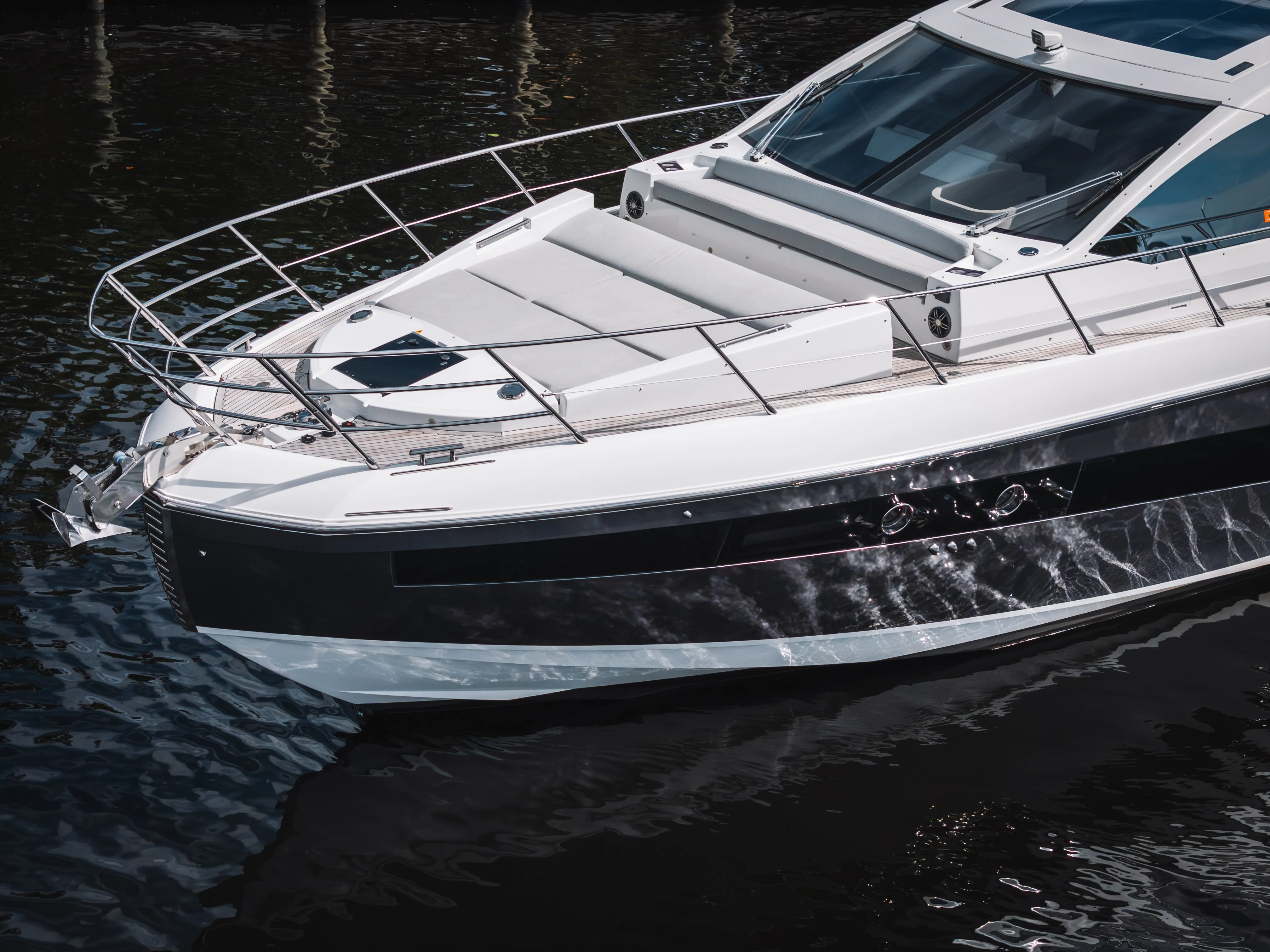 2020 Azimut S6 Image Thumbnail #2