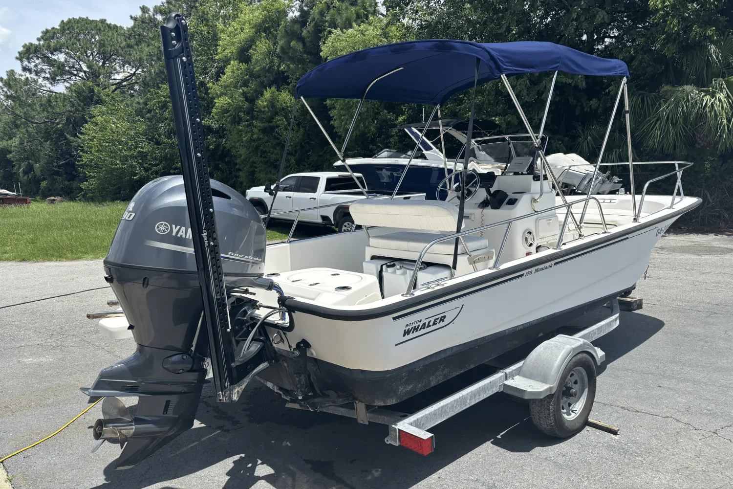 2016 Boston Whaler 170 MONTAUK Image Thumbnail #3