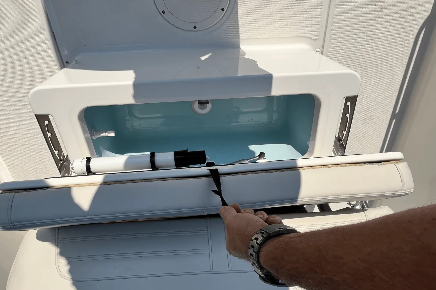 2025 Boston Whaler 190 MONTAUK Image Thumbnail #5